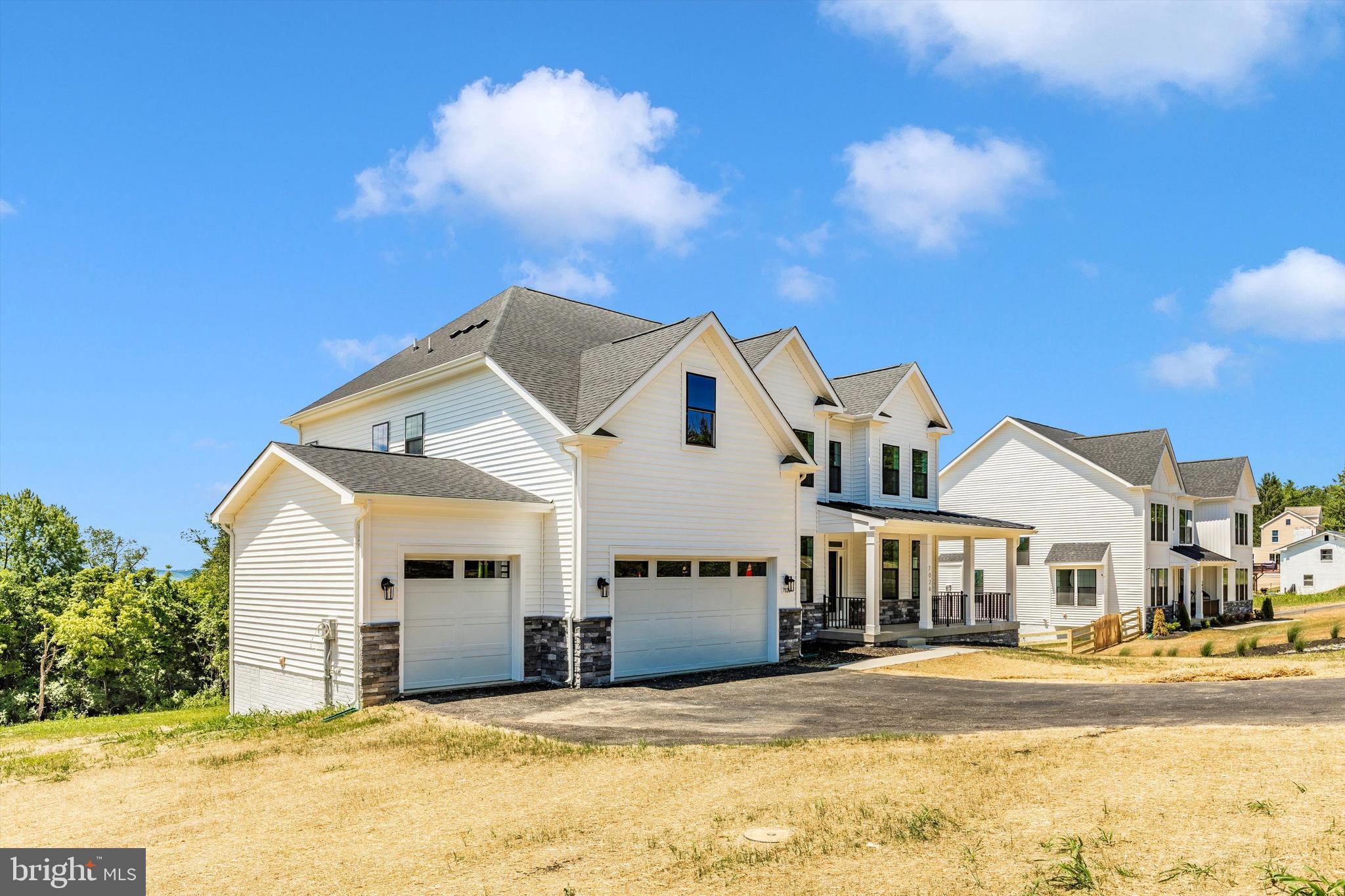 BRADDOCK HEIGHTS - Residential