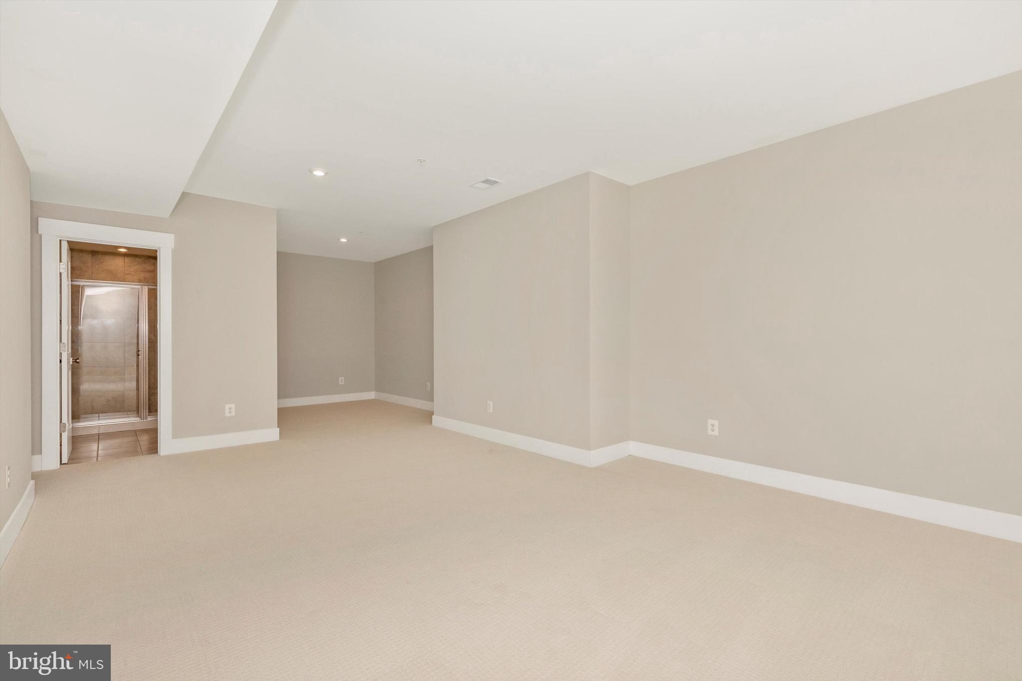 BRADDOCK HEIGHTS - Residential