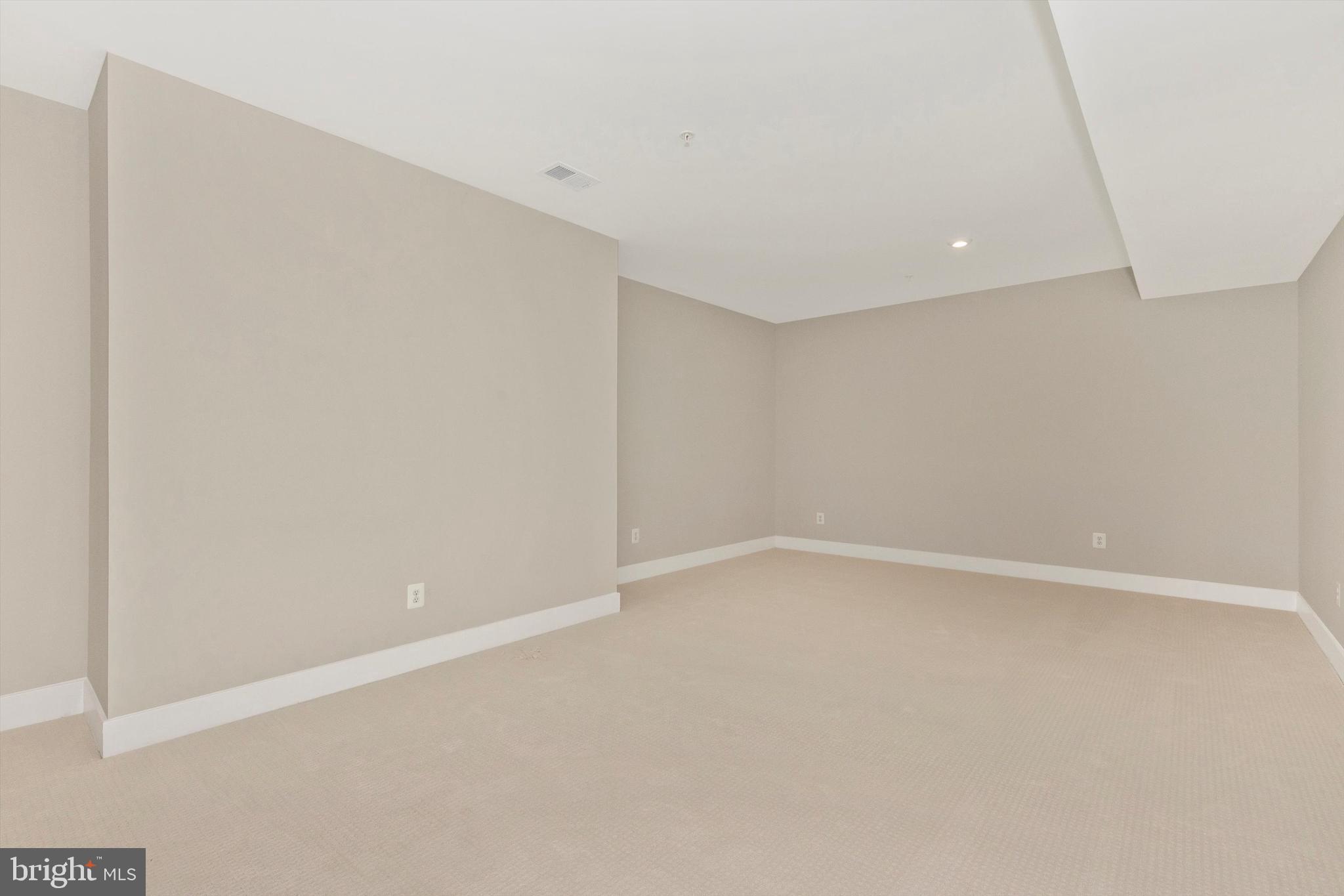 BRADDOCK HEIGHTS - Residential