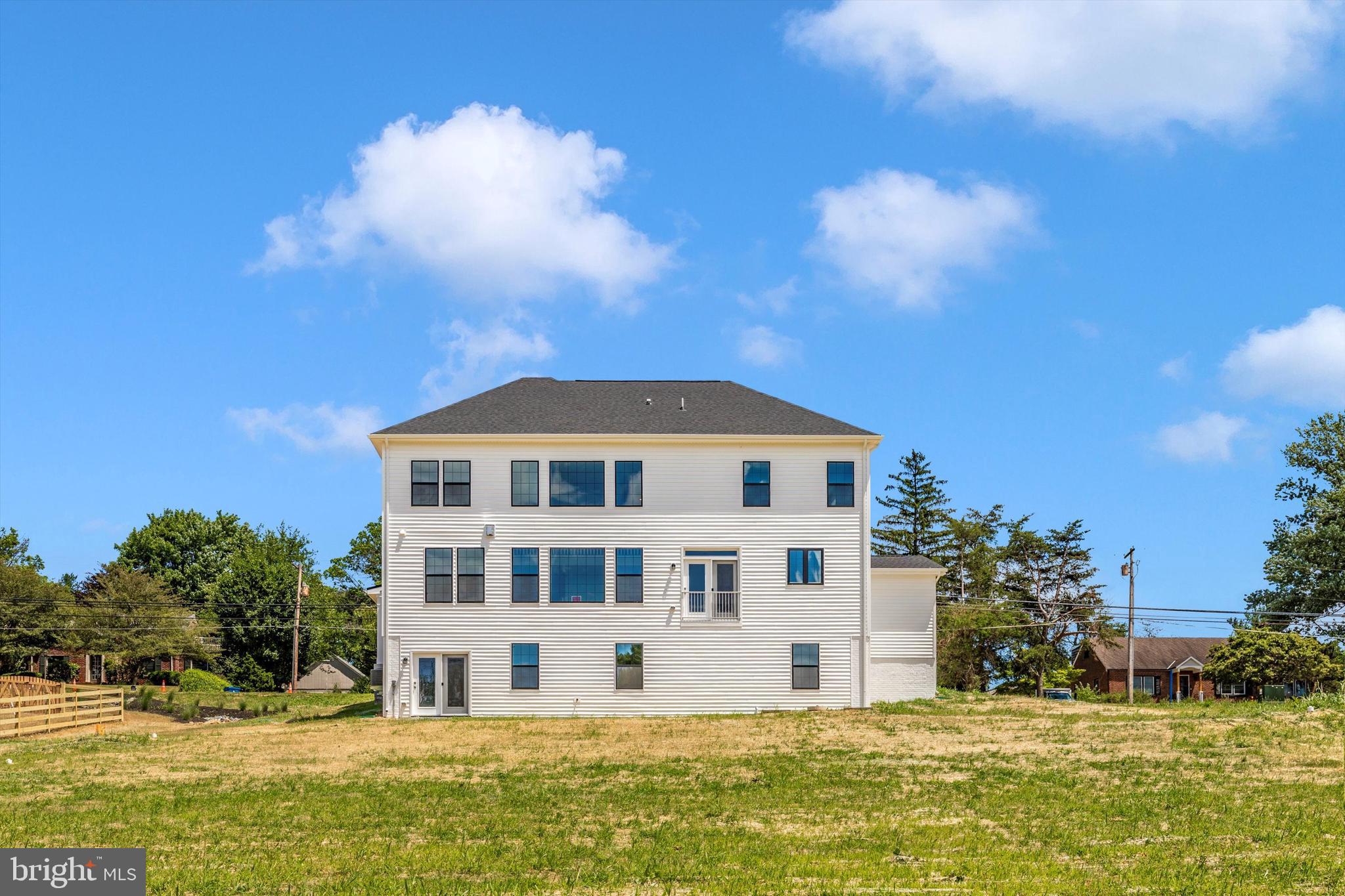 BRADDOCK HEIGHTS - Residential