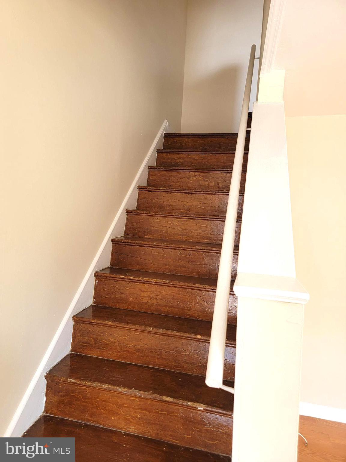 SOUTH VIEW - Residential