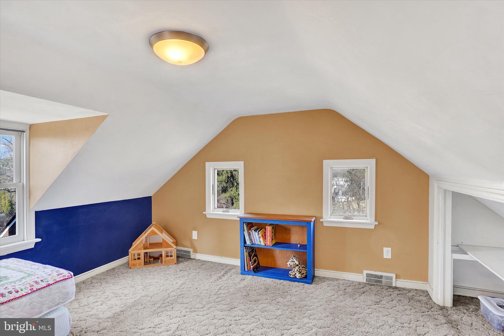 BRYN ATHYN - Residential