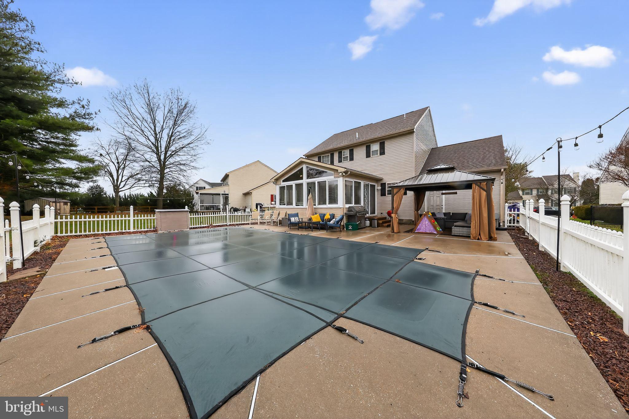 DOGWOOD VILLAGE - Residential