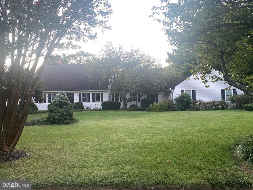 Beautiful 5 bed, 3 bath home in Ulmstead Estates!