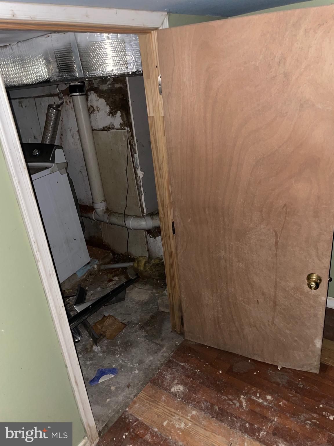 KENSINGTON - Residential