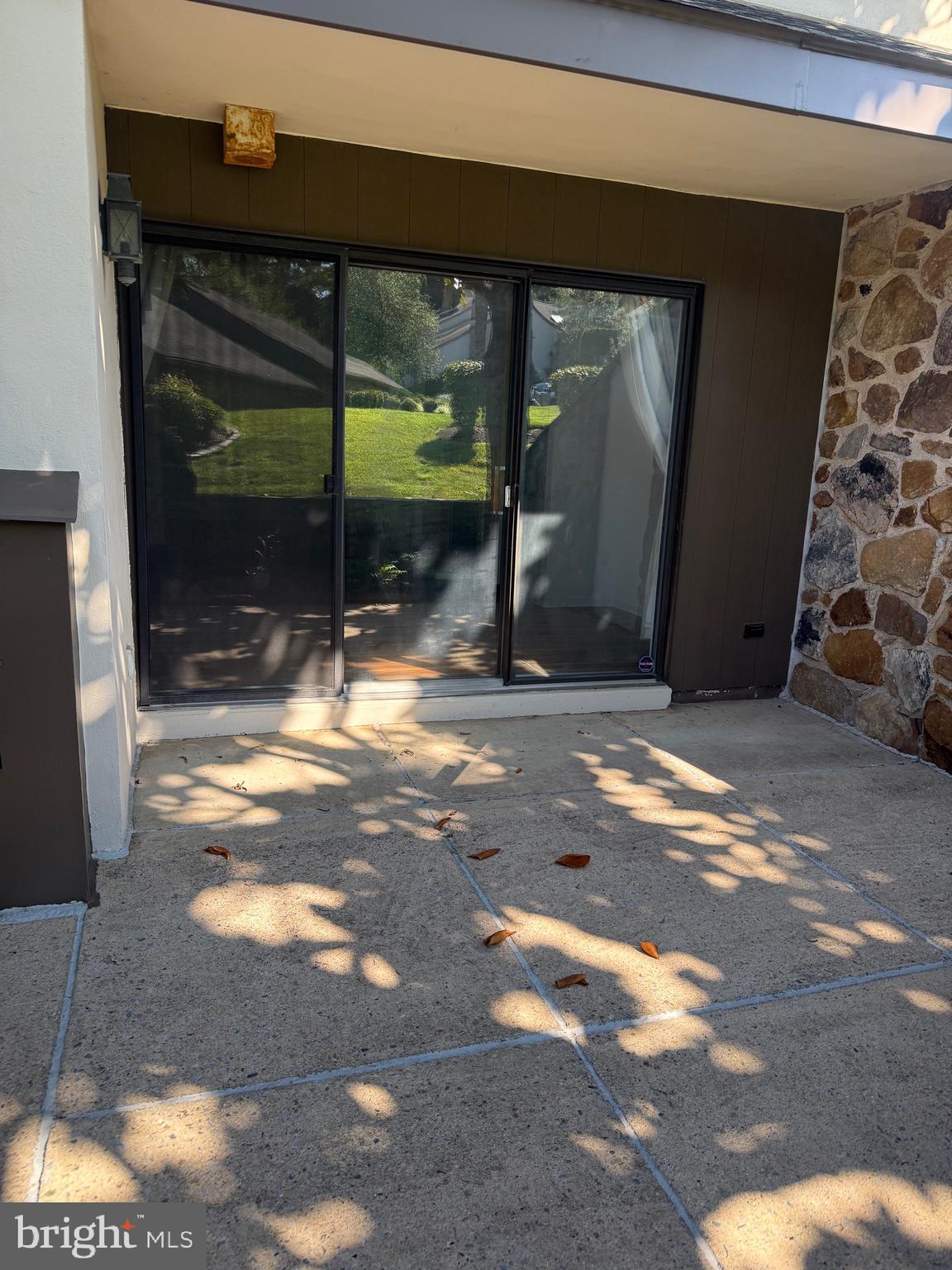 14 OAK KNOLL DRIVE