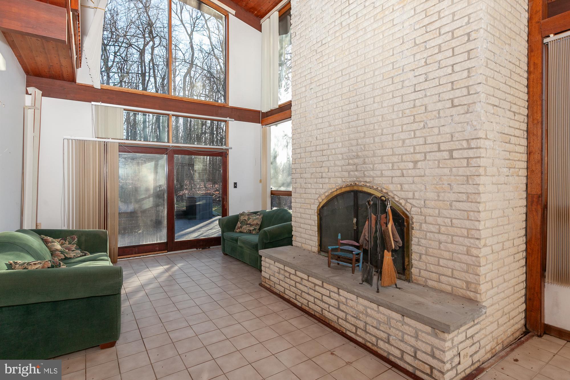 EAGLES NEST SOUTH - Residential