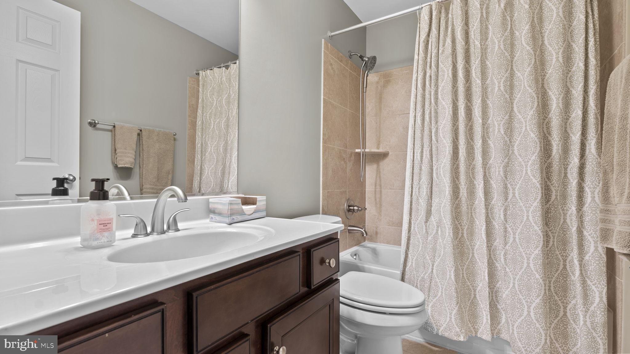 MEADOWS AT MORRIS FARM - Residential