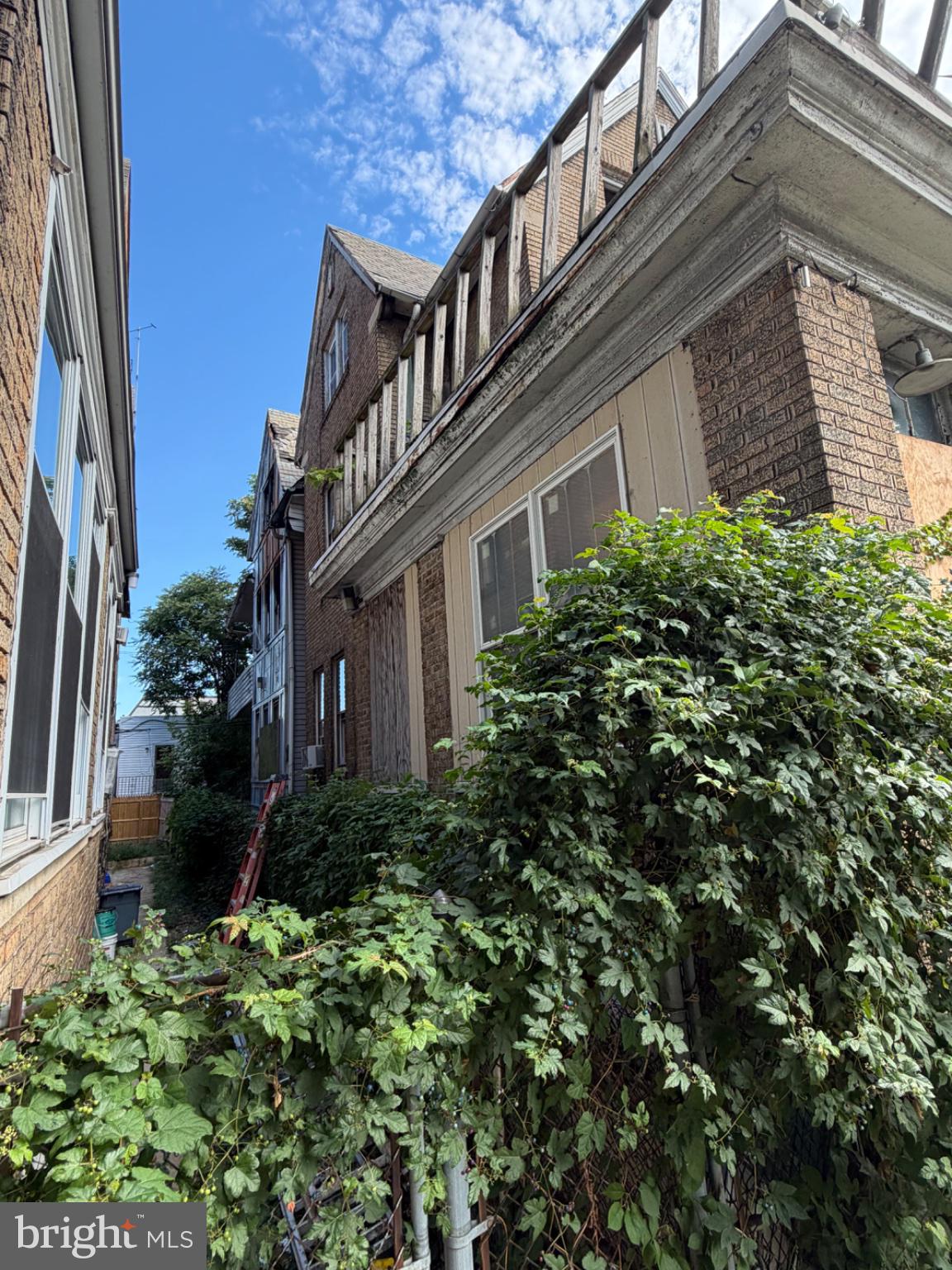 1309 W ROOSEVELT BOULEVARD
