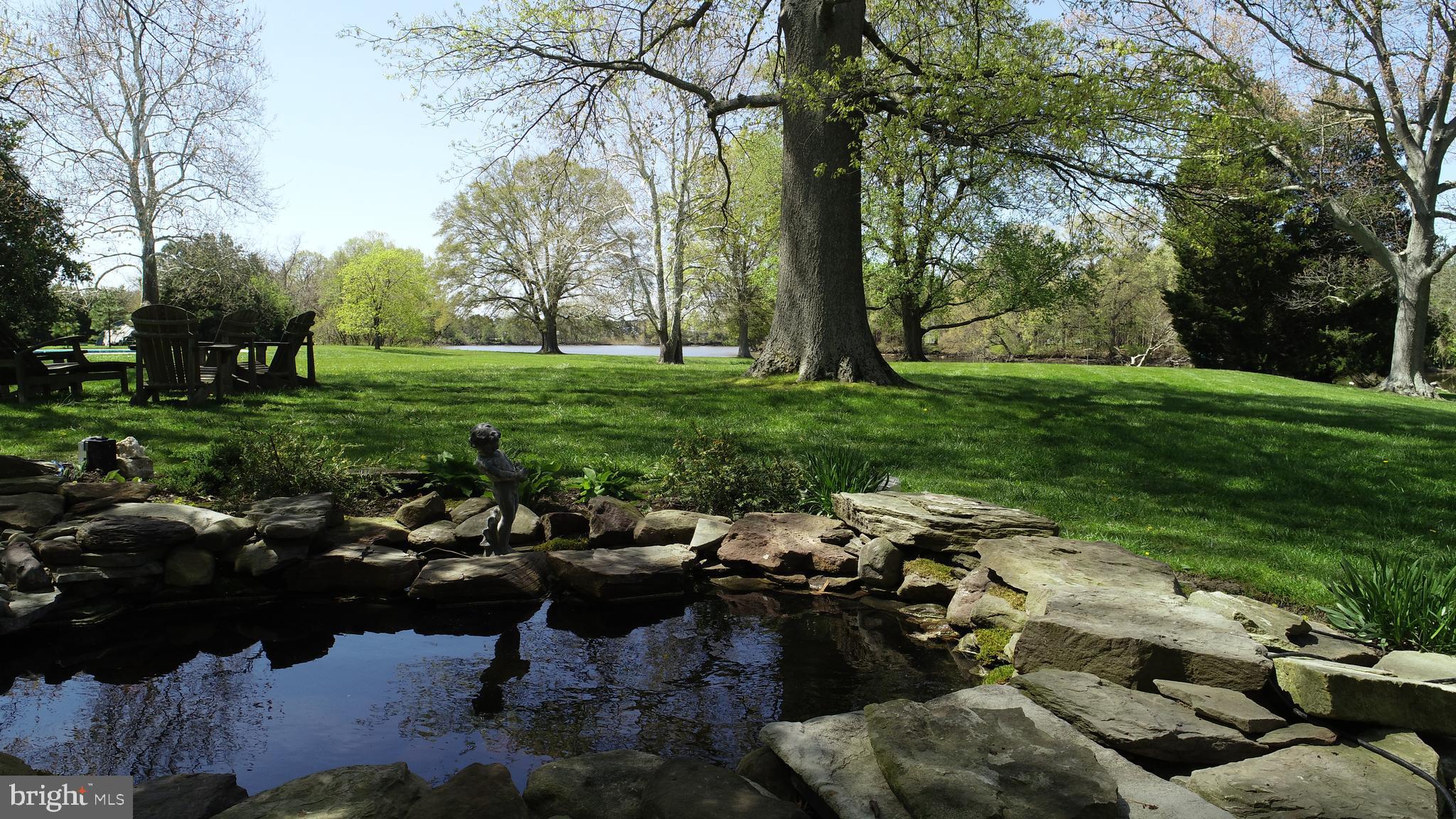 HAMPDEN - Residential