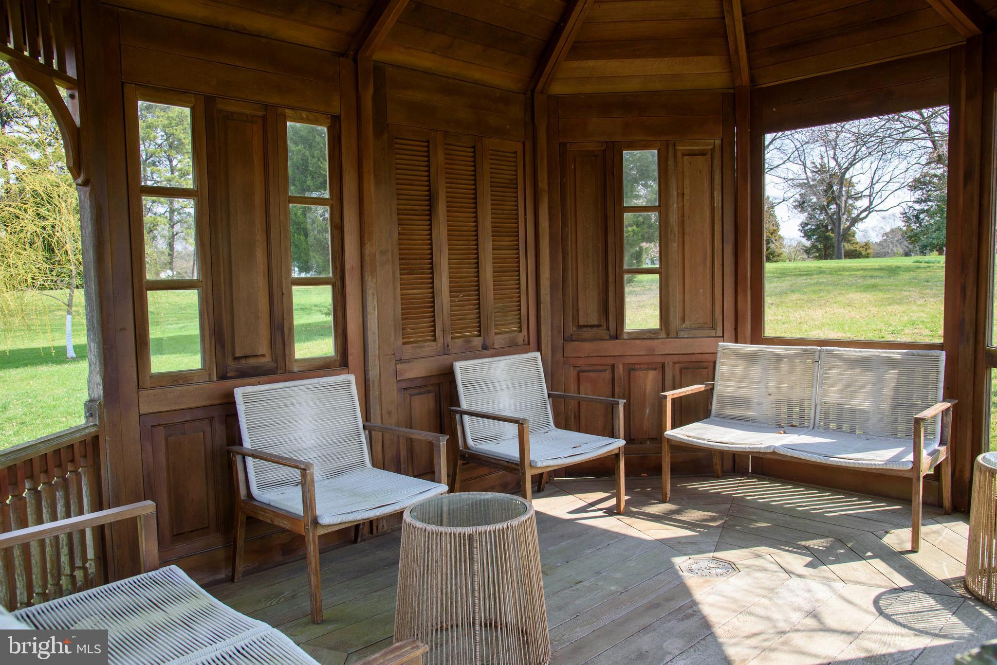 HAMPDEN - Residential