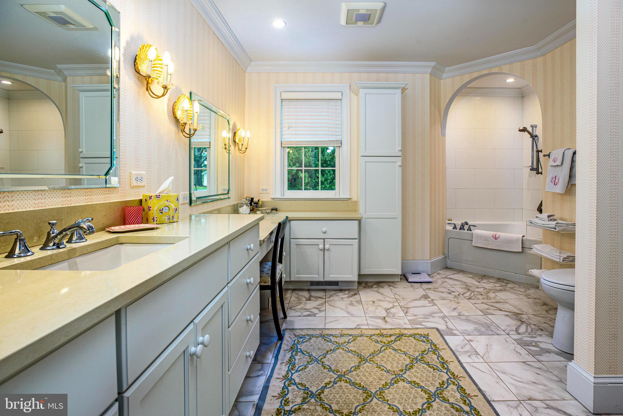 HAMPDEN - Residential