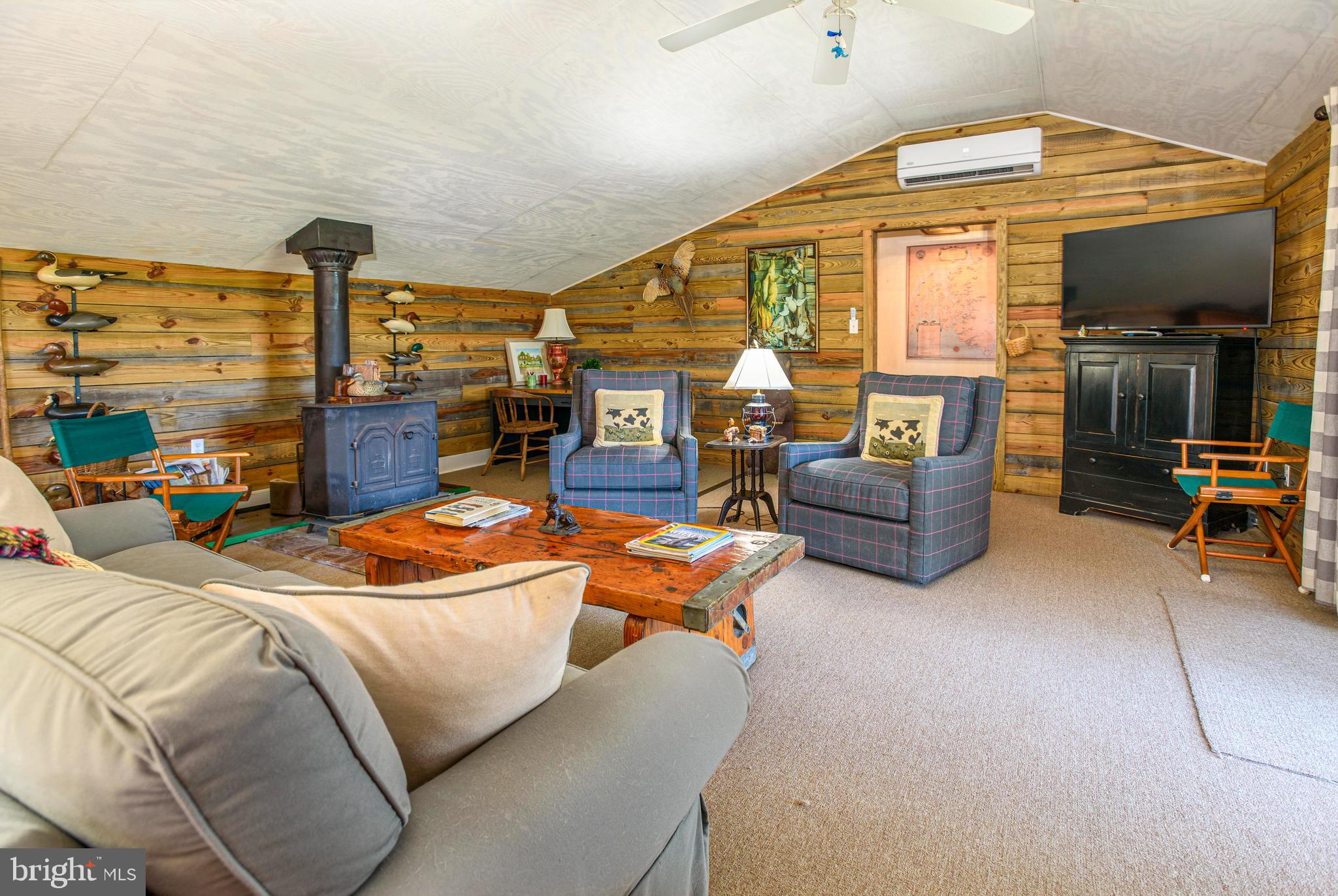 HAMPDEN - Residential