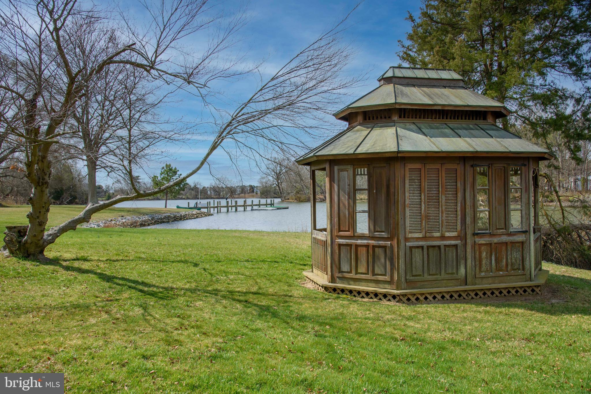 HAMPDEN - Residential