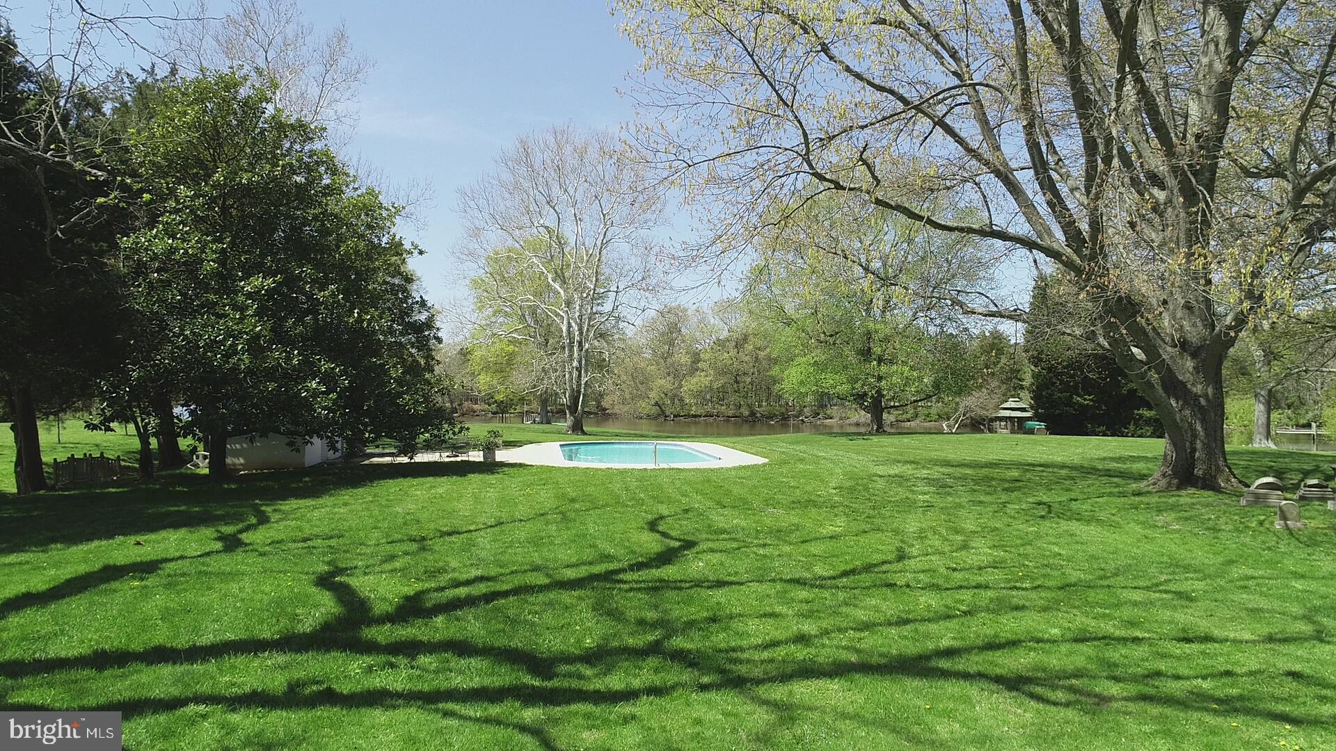 HAMPDEN - Residential