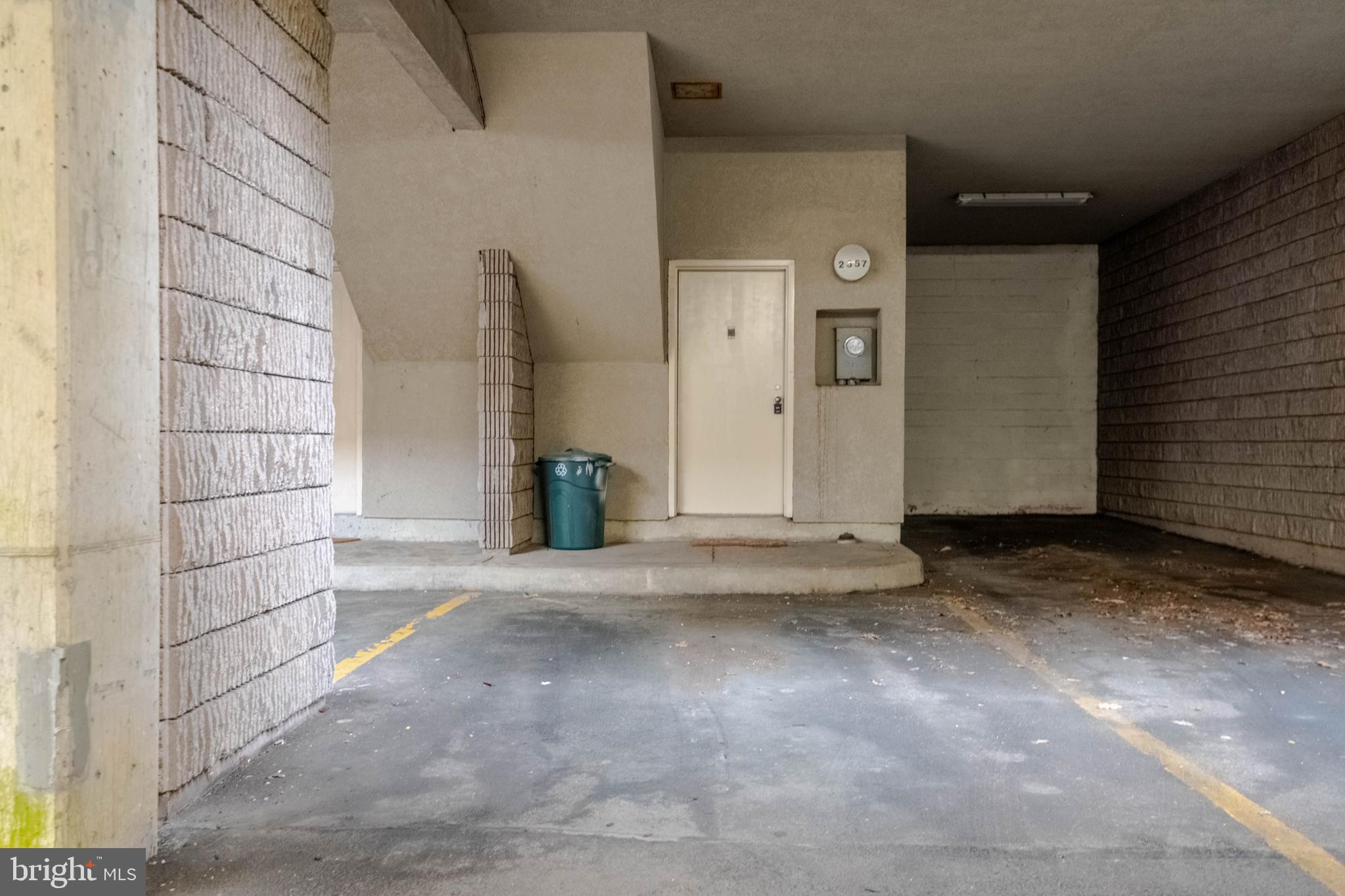 2357 NUTMEG TERRACE