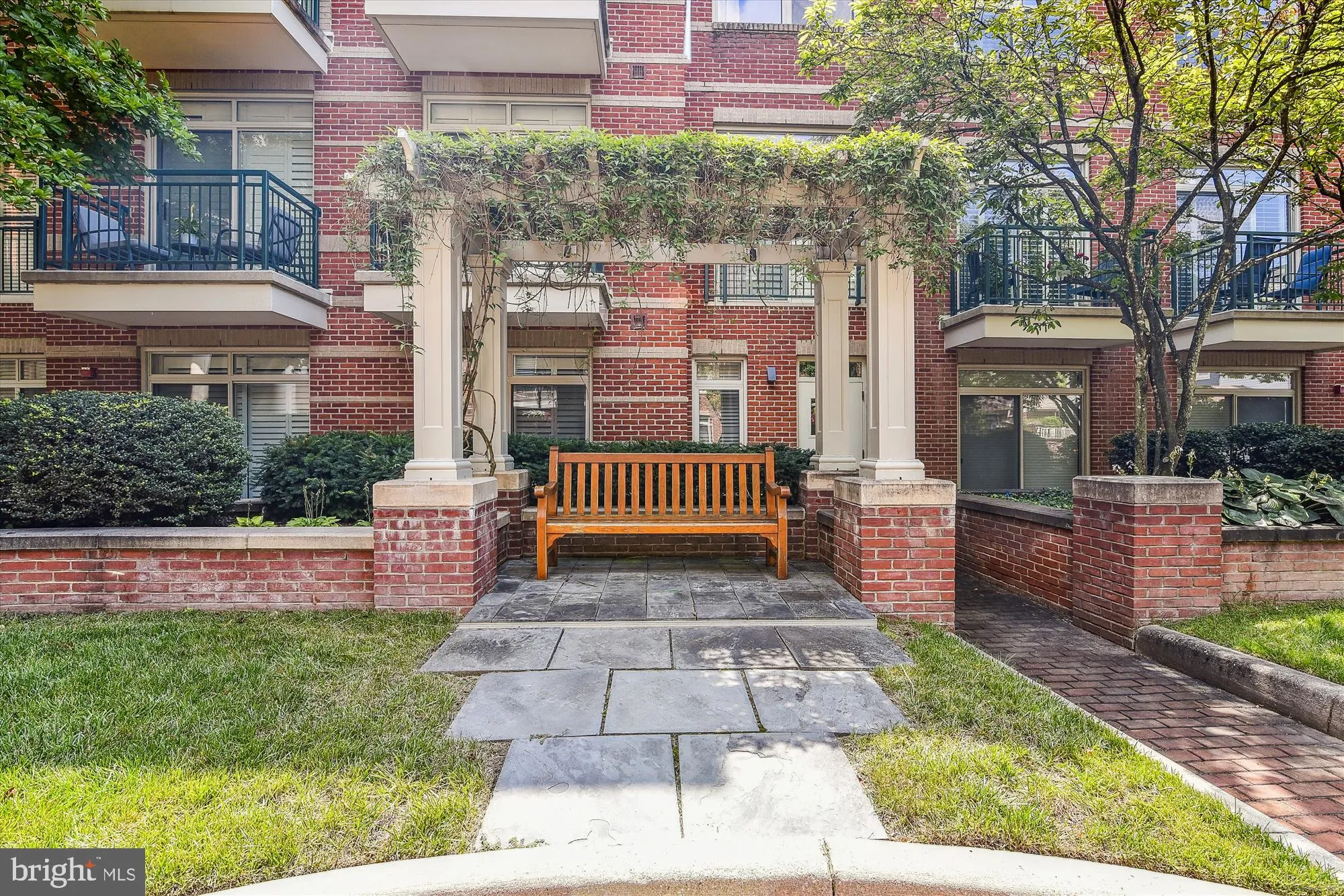 Annapolis, Maryland 21401, United States, 3 Bedrooms Bedrooms, ,4 BathroomsBathrooms,Residential,Active,137576