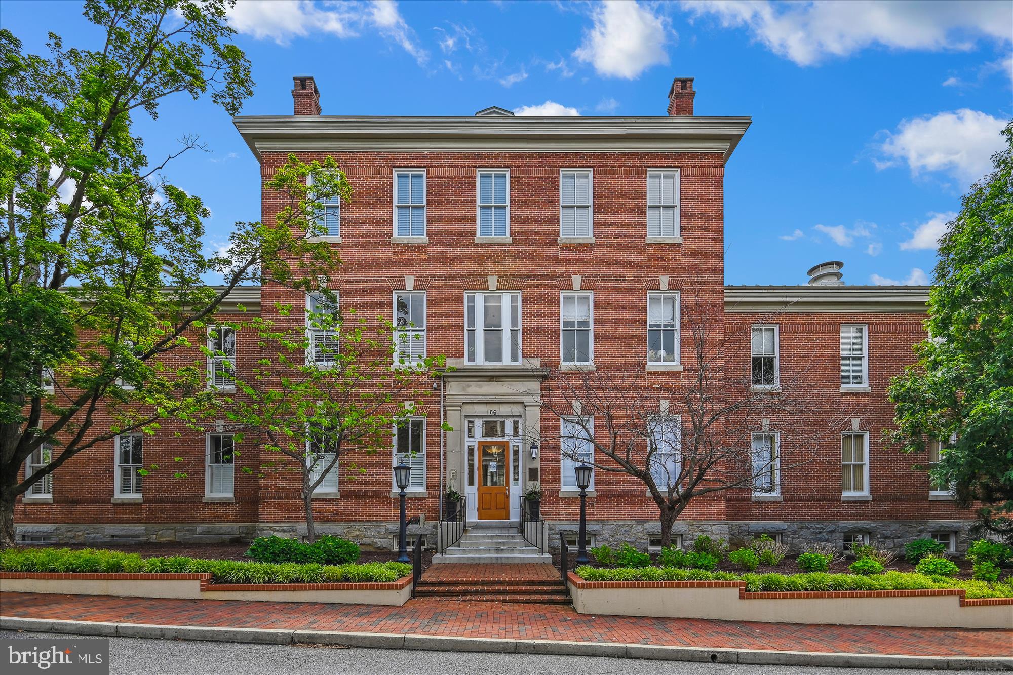 HISTORIC DISTRICT - Residential