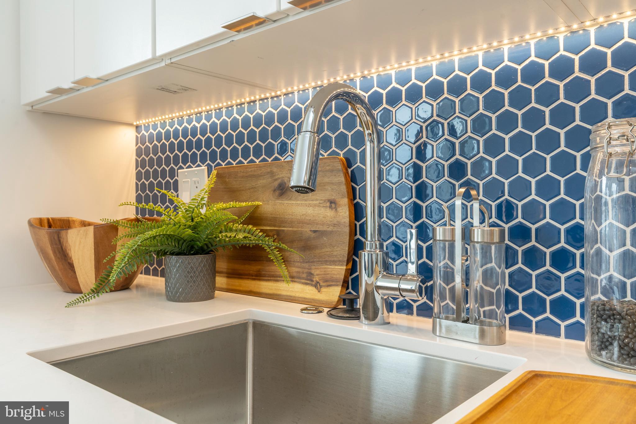 FISHTOWN - Residential Lease