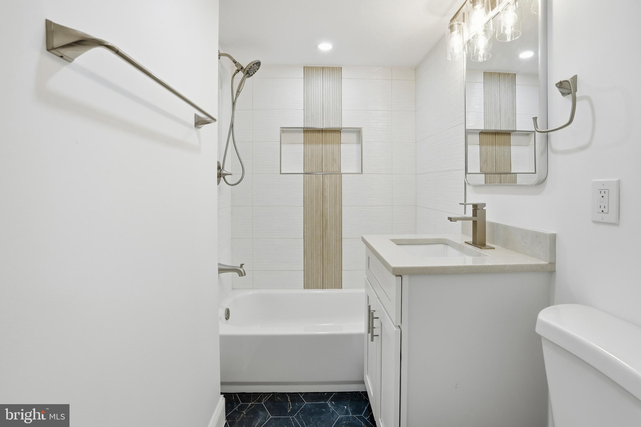 COBBDALE - Residential