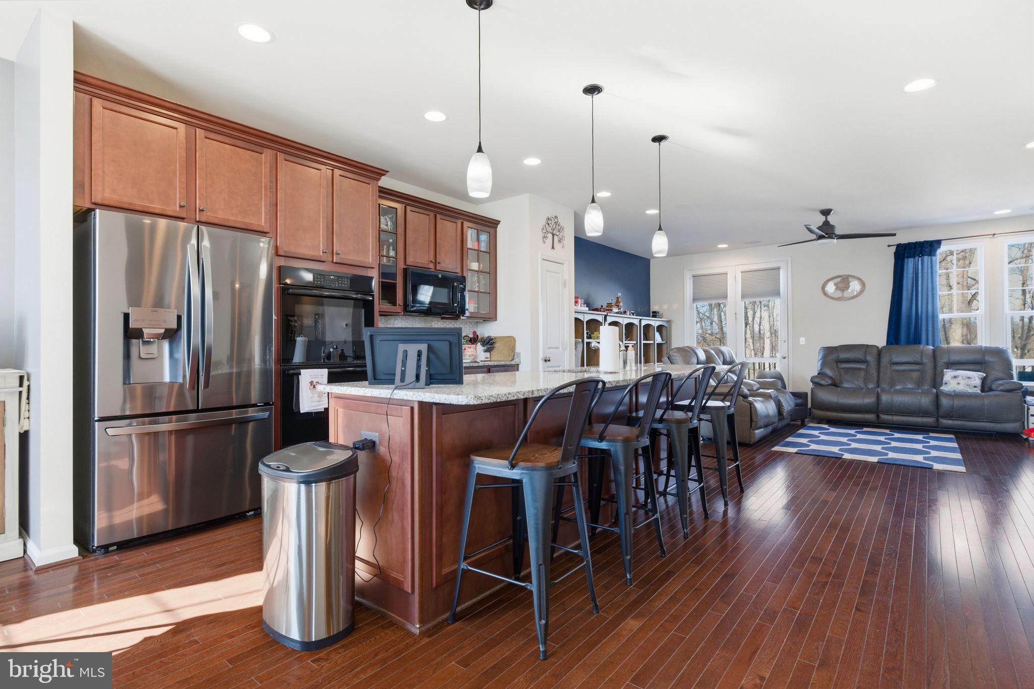 FIELDSTONE - Residential