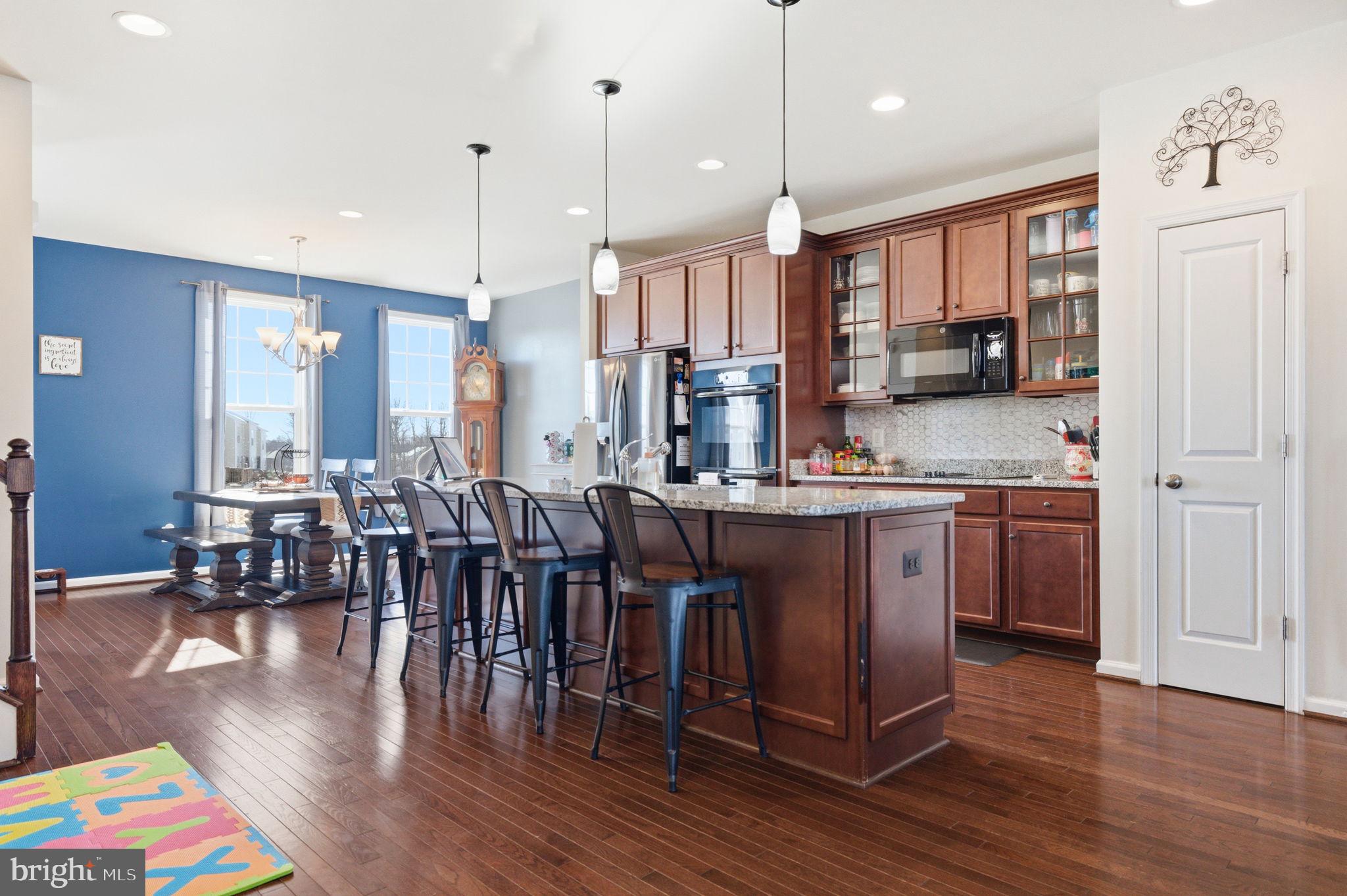 FIELDSTONE - Residential