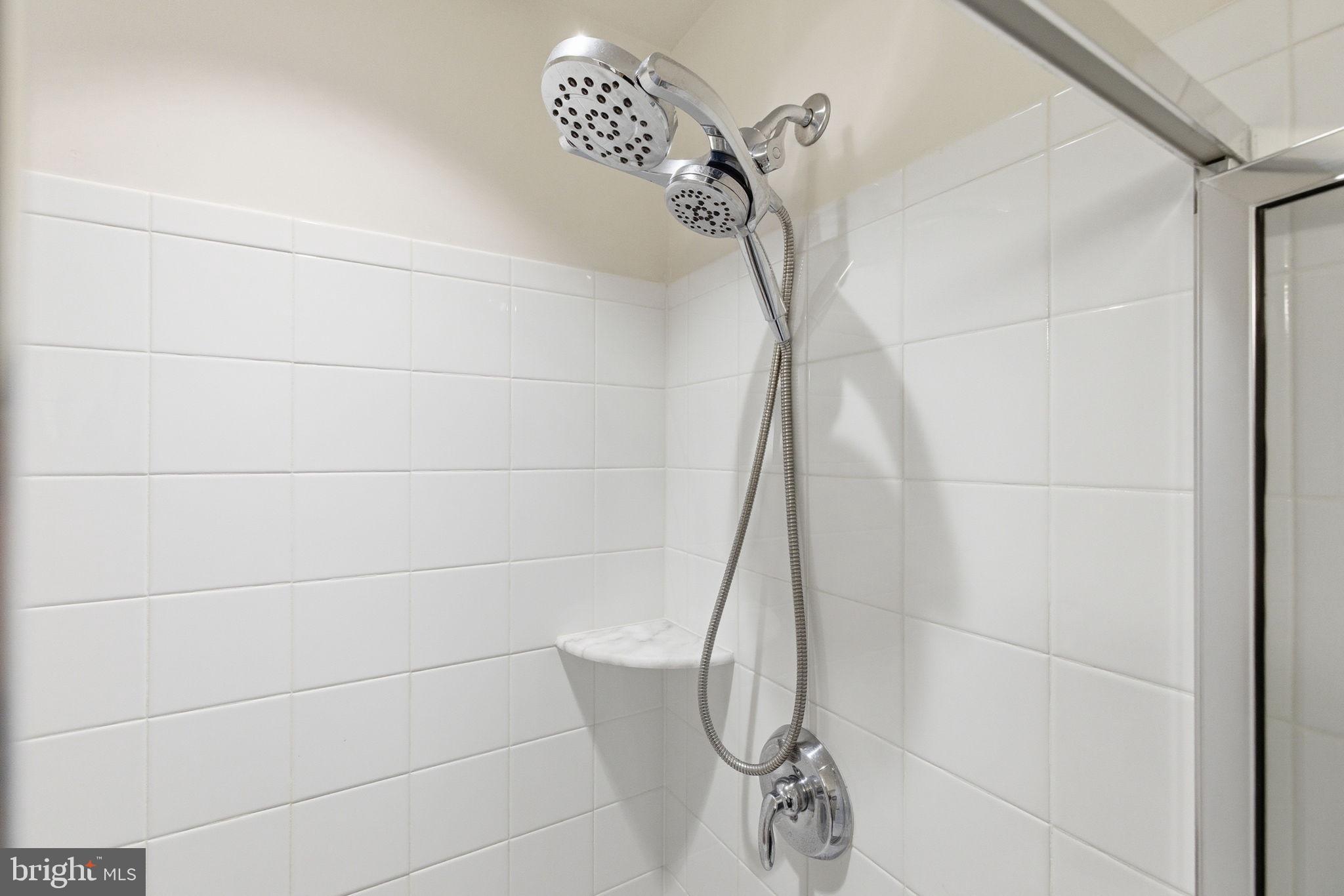 FIELDSTONE - Residential