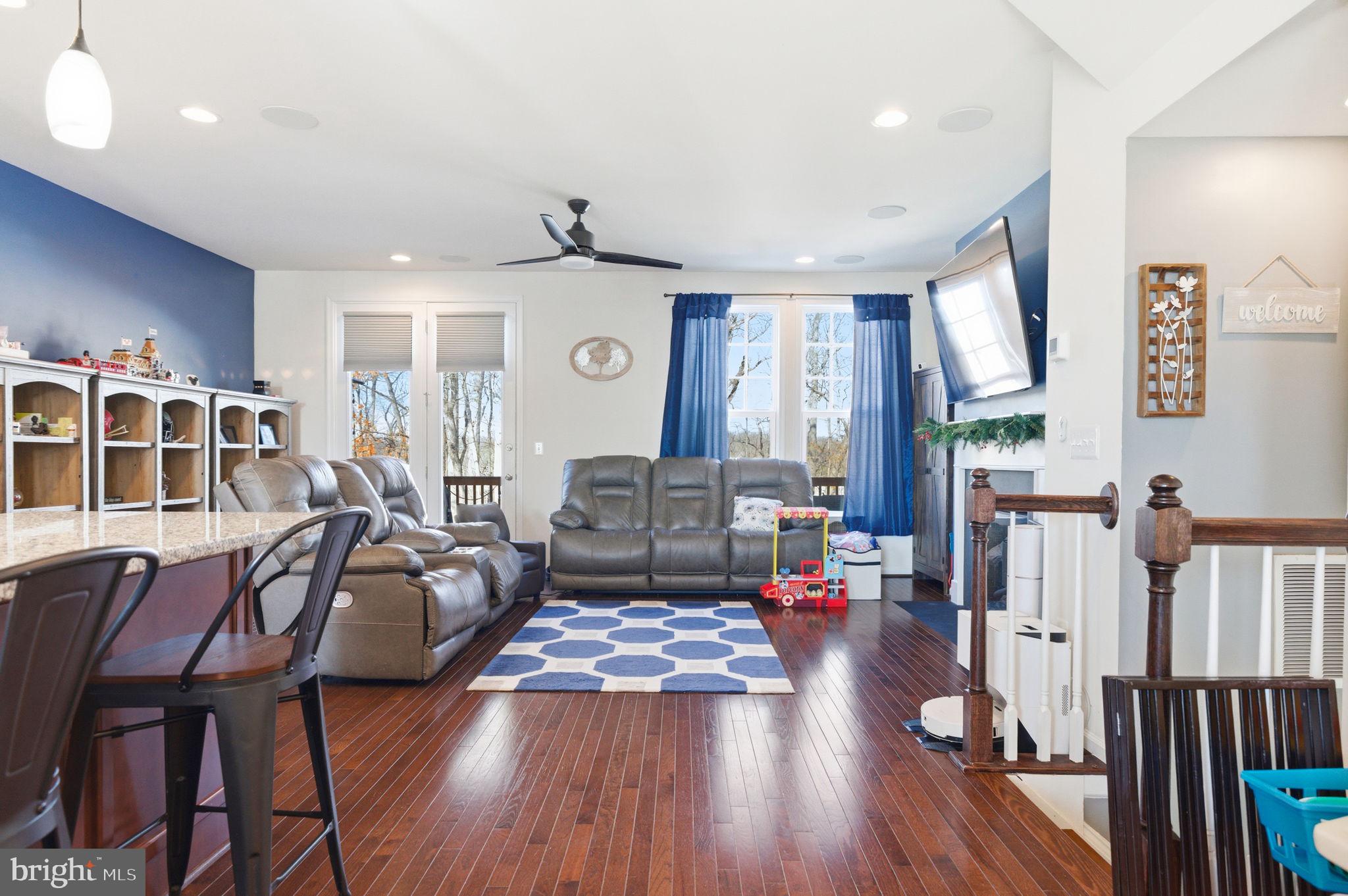 FIELDSTONE - Residential