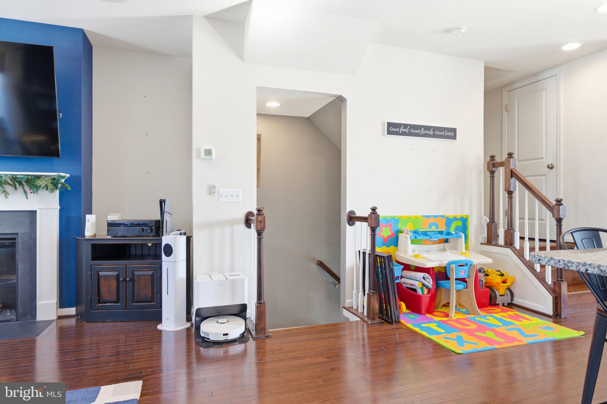 FIELDSTONE - Residential