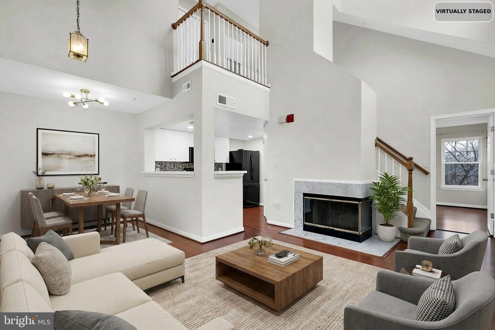 913 HILLSIDE LAKE TERRACE 413