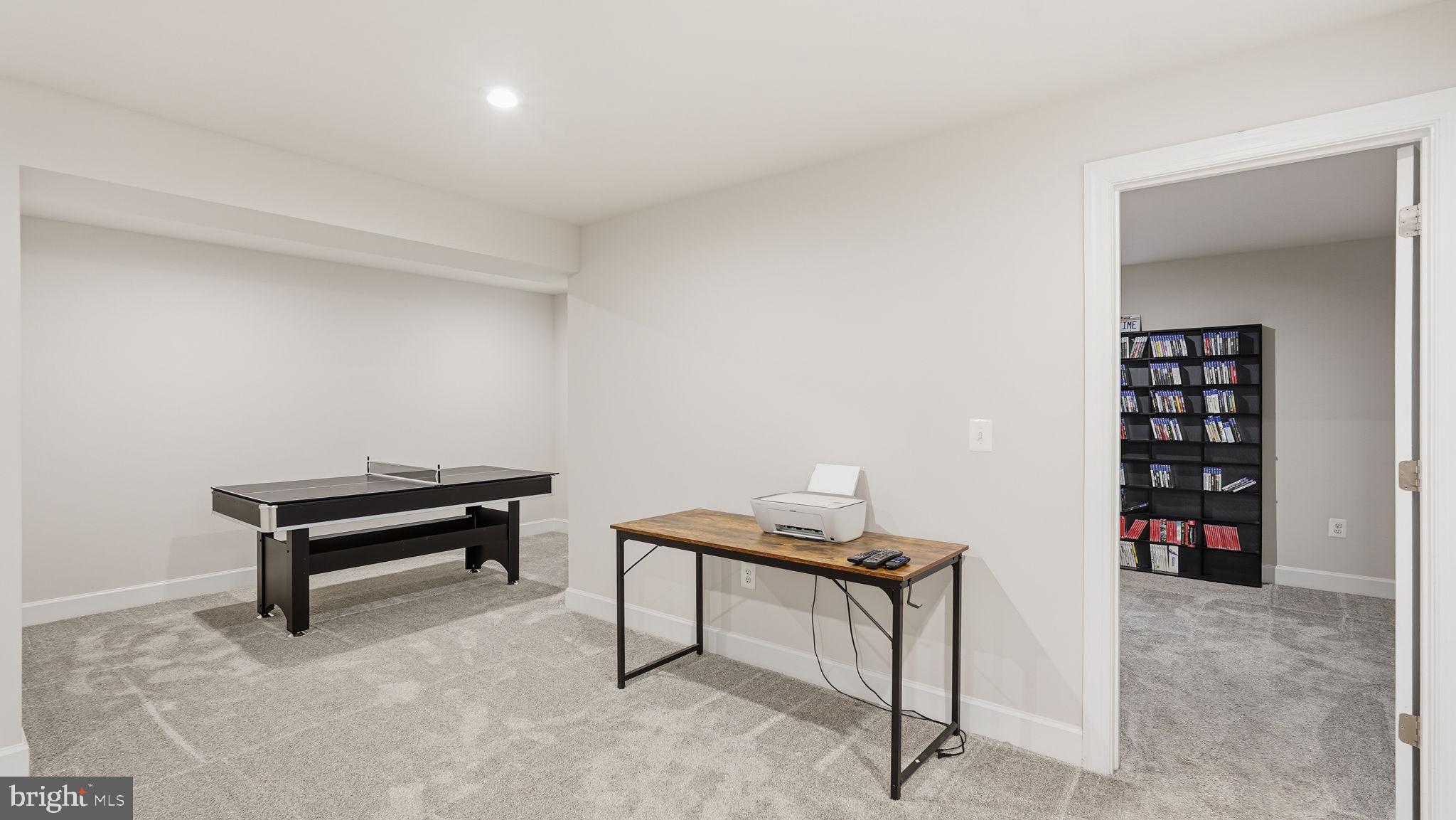 EMBREY MILL - Residential