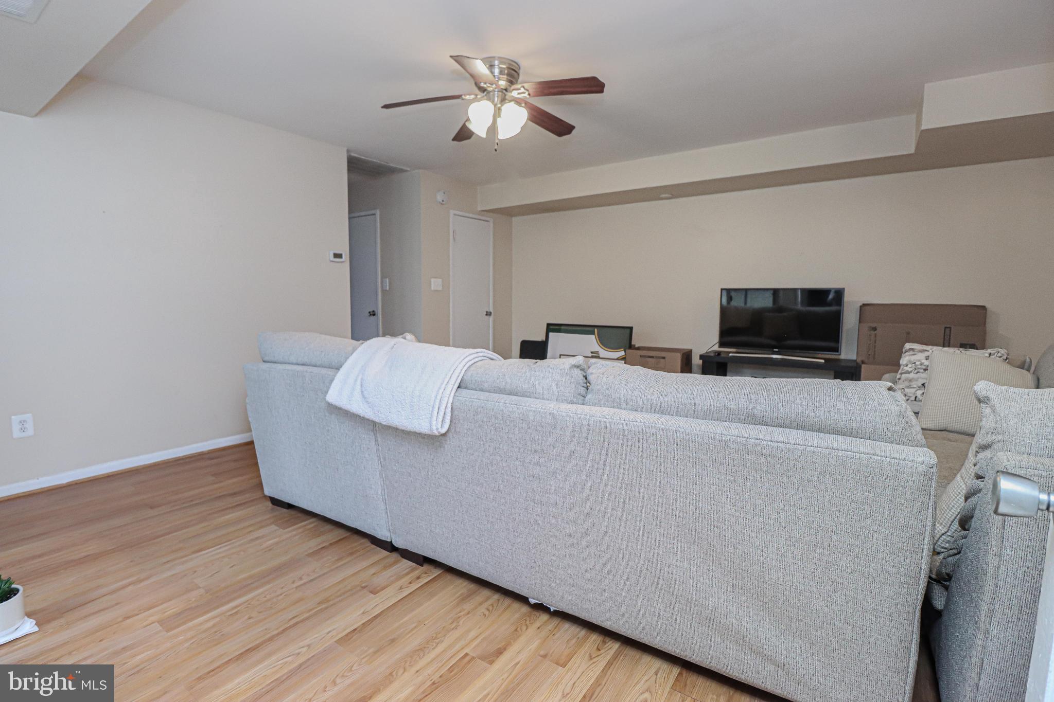 CEDAR VALLEY CONDOMINIUM - Residential Lease