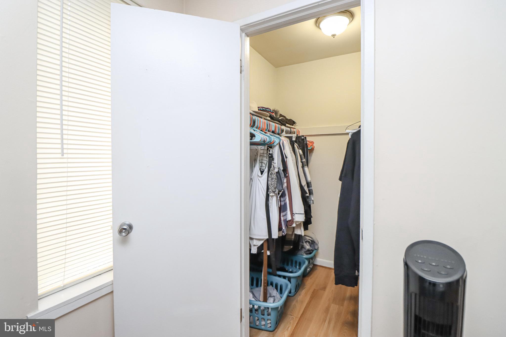 CEDAR VALLEY CONDOMINIUM - Residential Lease