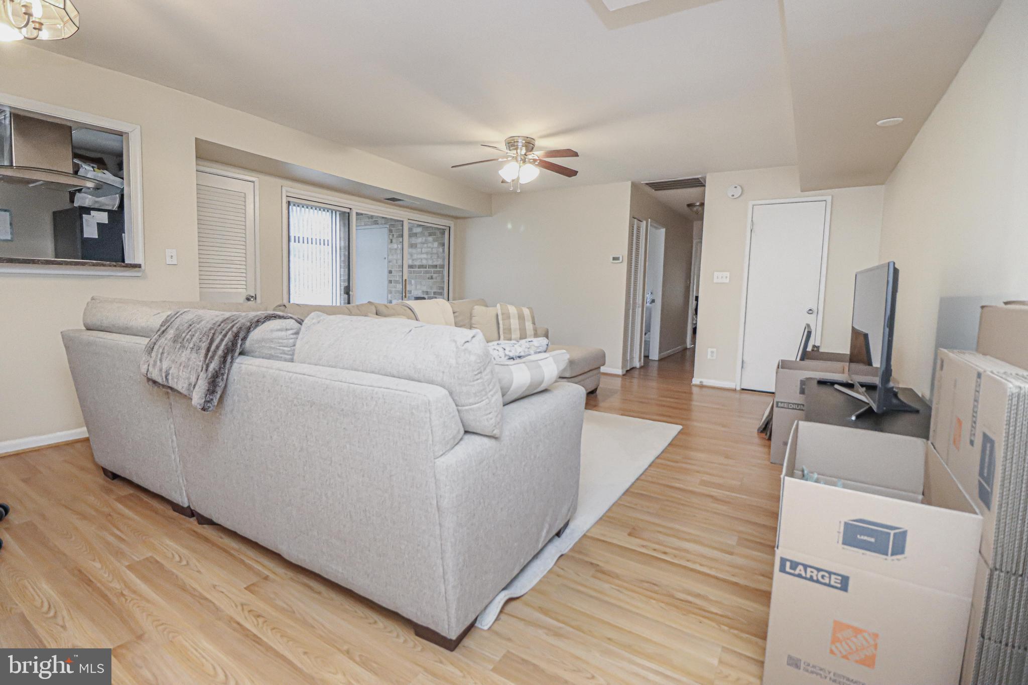 CEDAR VALLEY CONDOMINIUM - Residential Lease