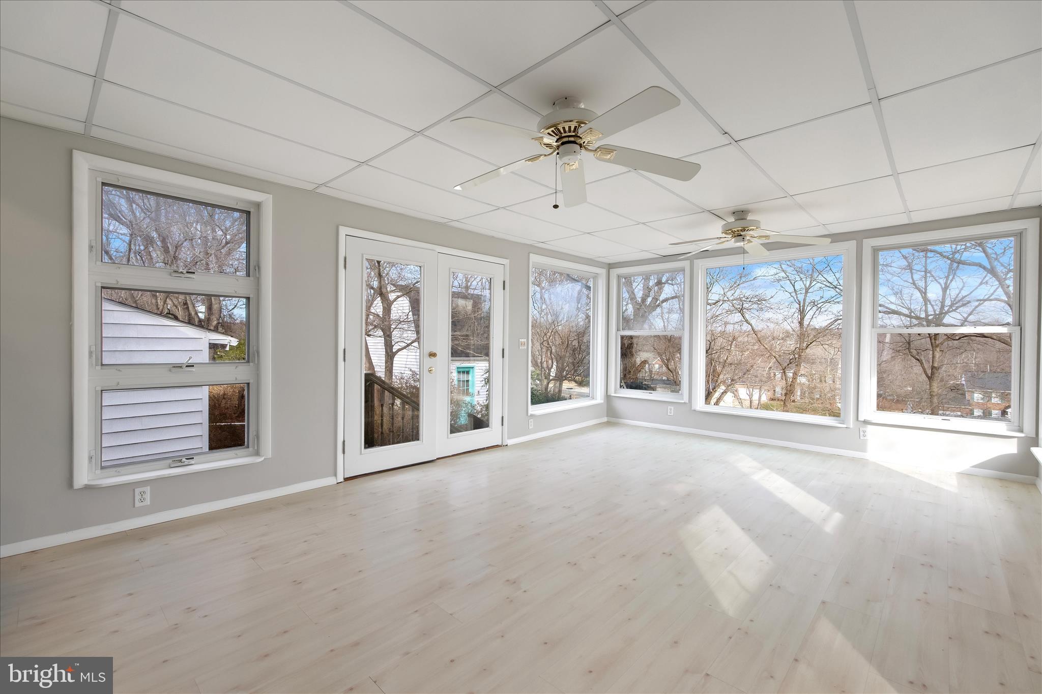 WINDBROOK - Residential