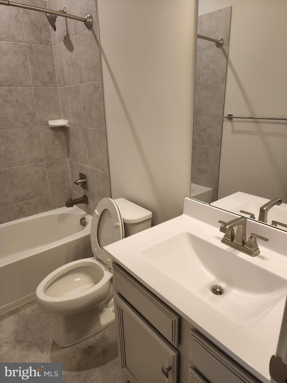 PATUXENT GREENS - Residential Lease