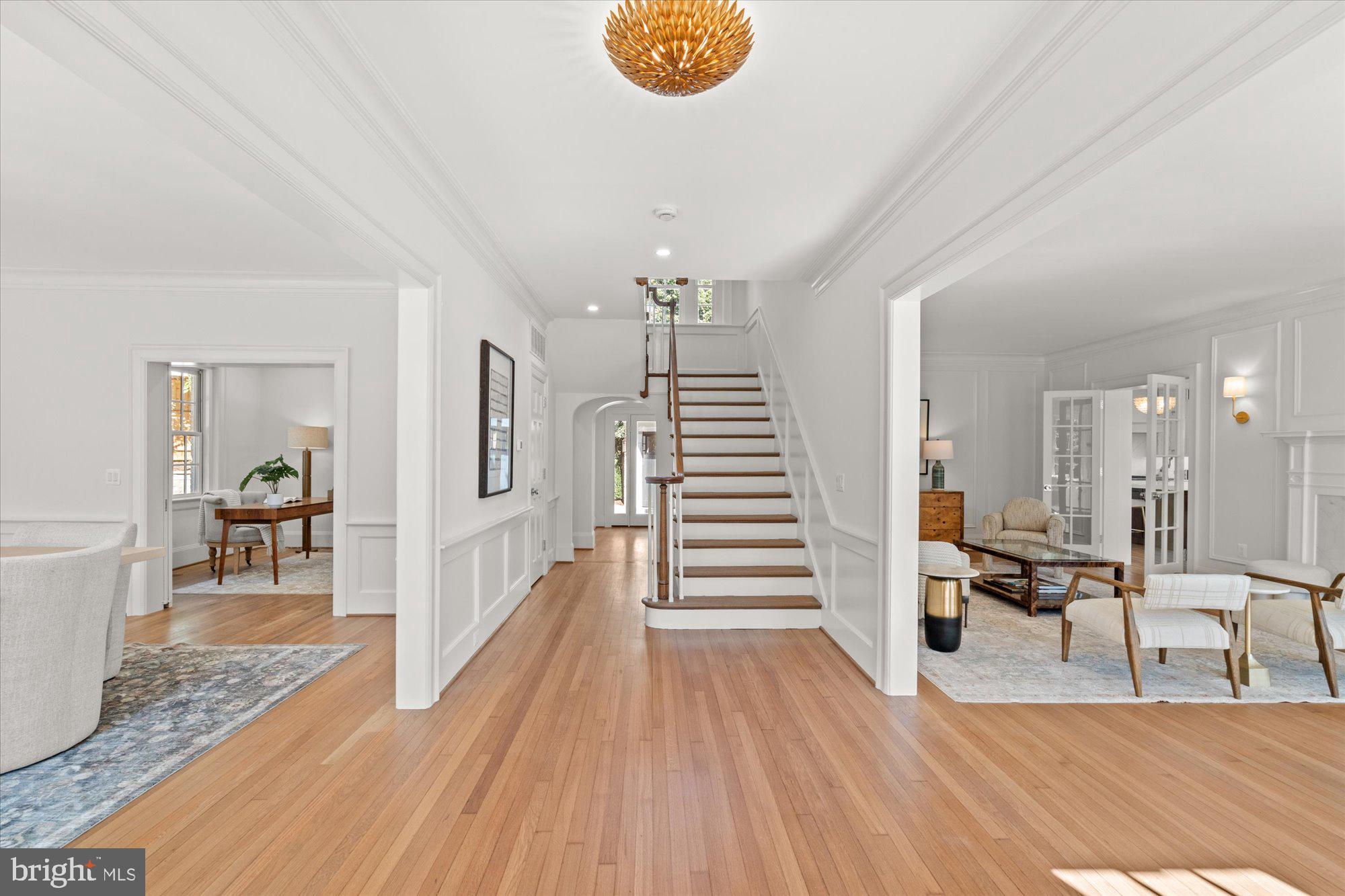 1814 EDGEHILL DRIVE