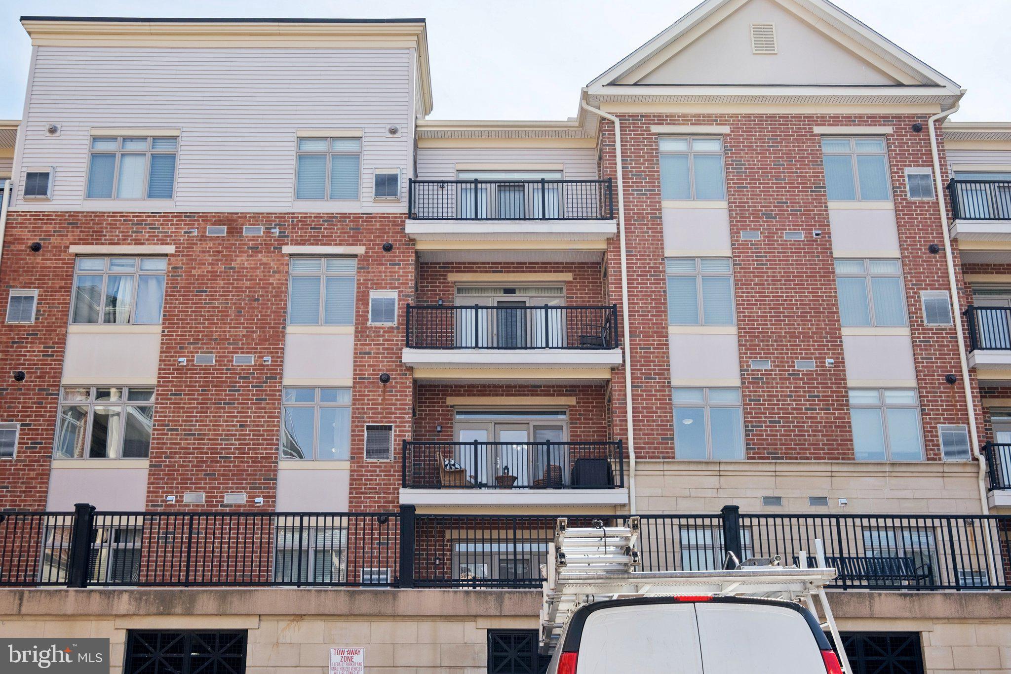 HUNTINGDON PLACE - Residential