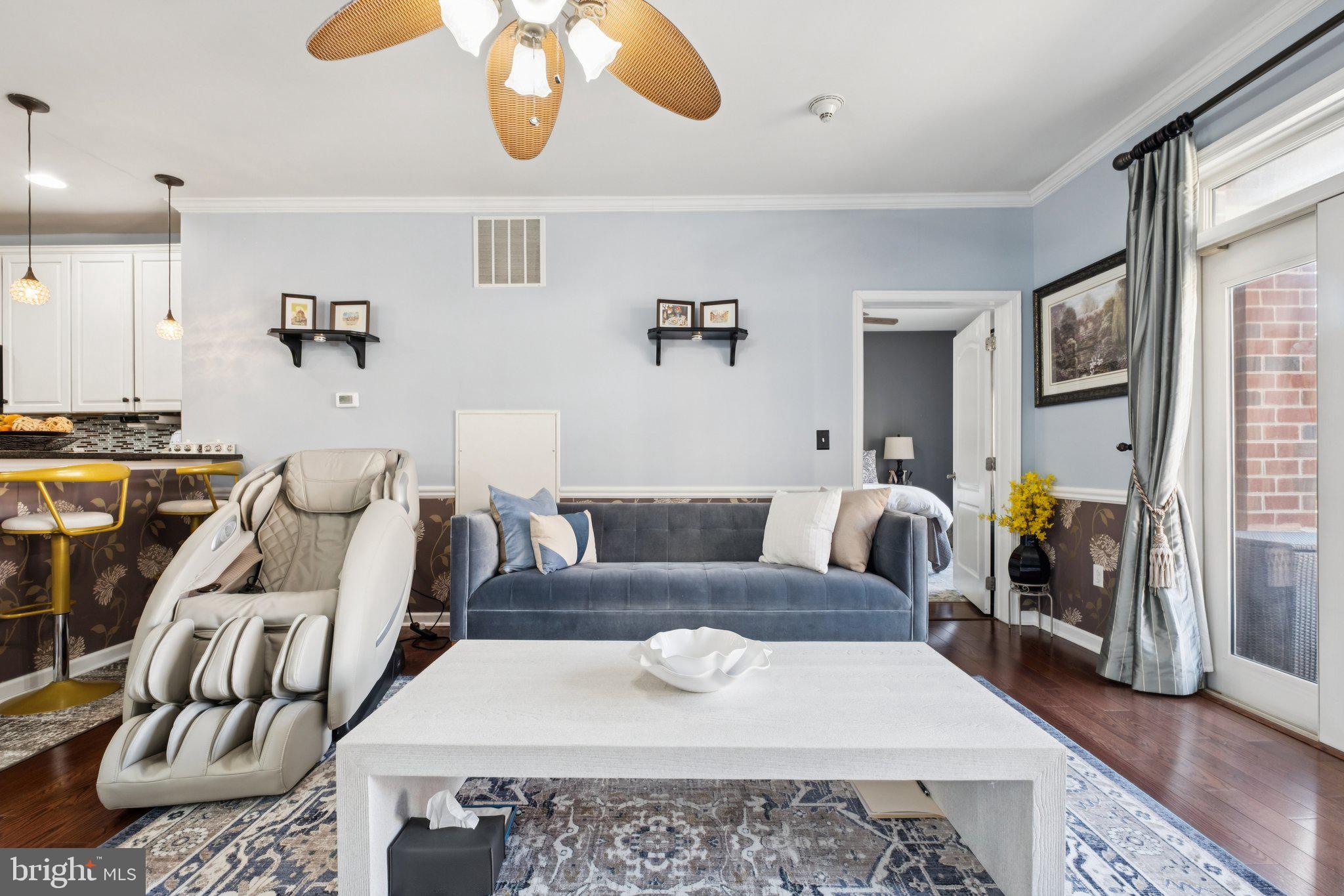 HUNTINGDON PLACE - Residential