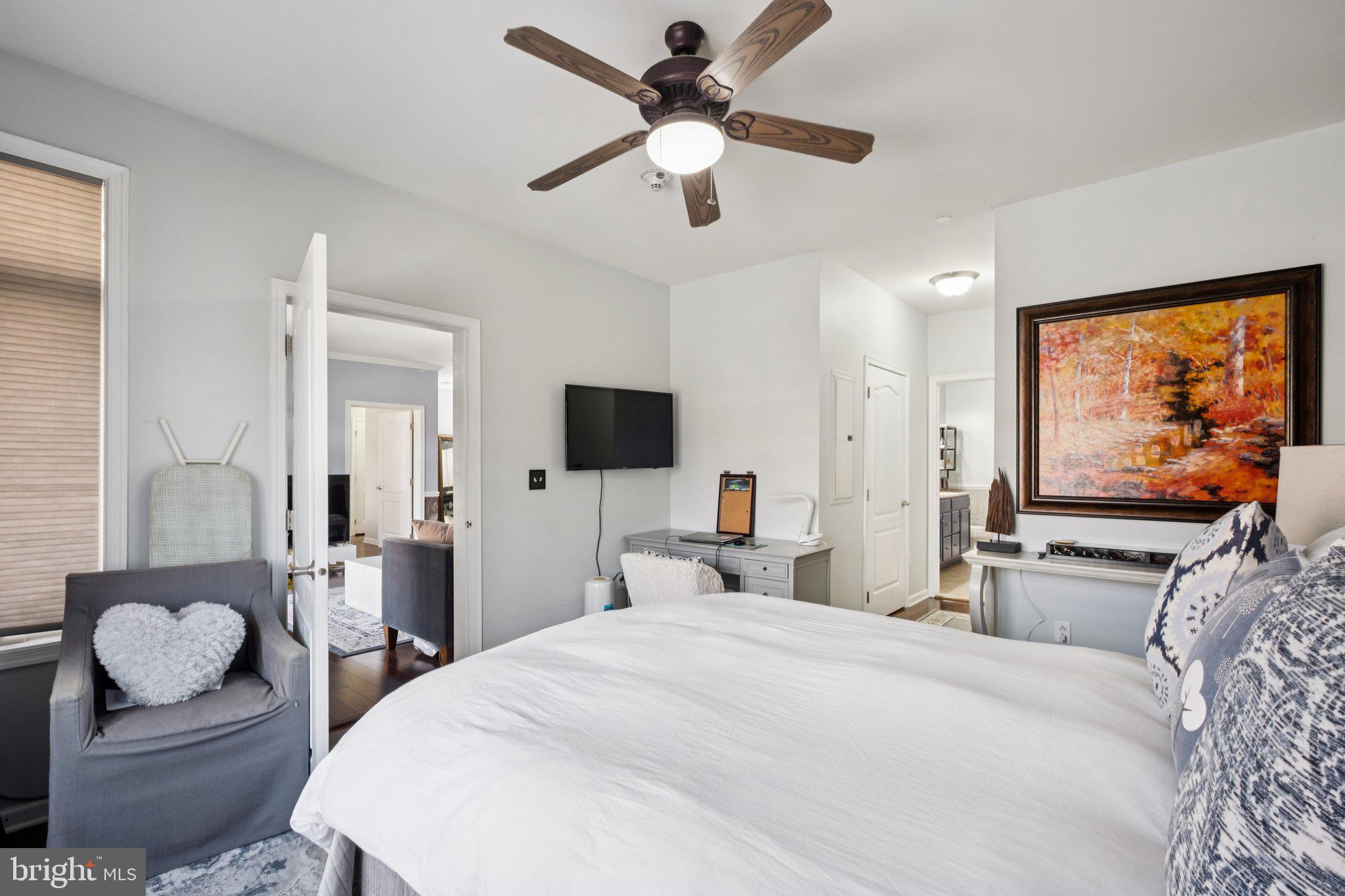 HUNTINGDON PLACE - Residential