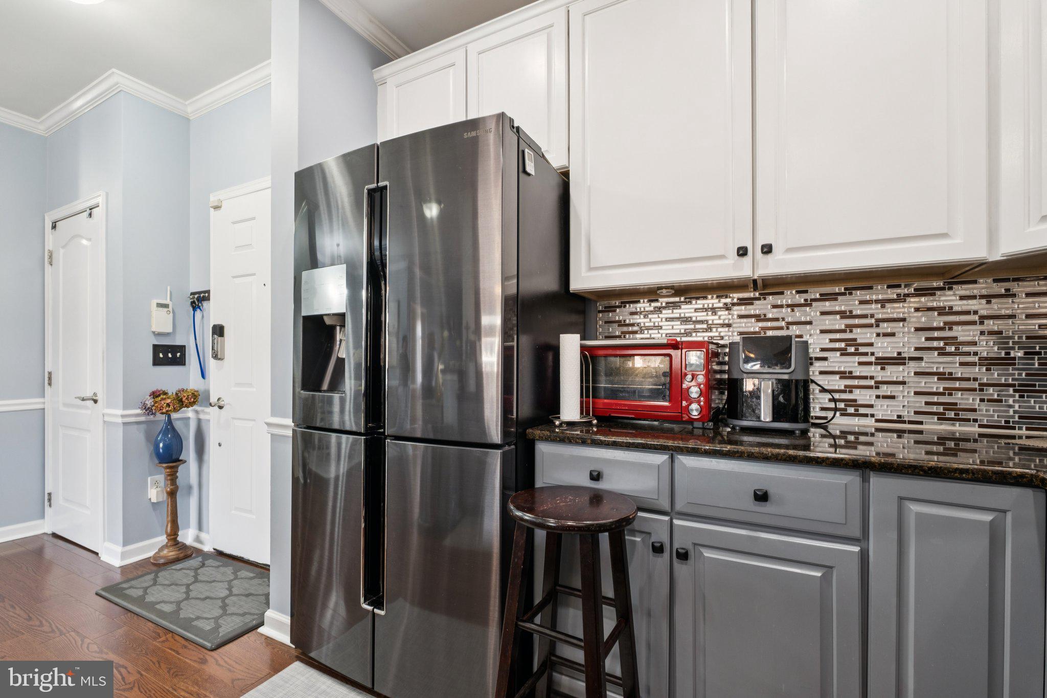 HUNTINGDON PLACE - Residential