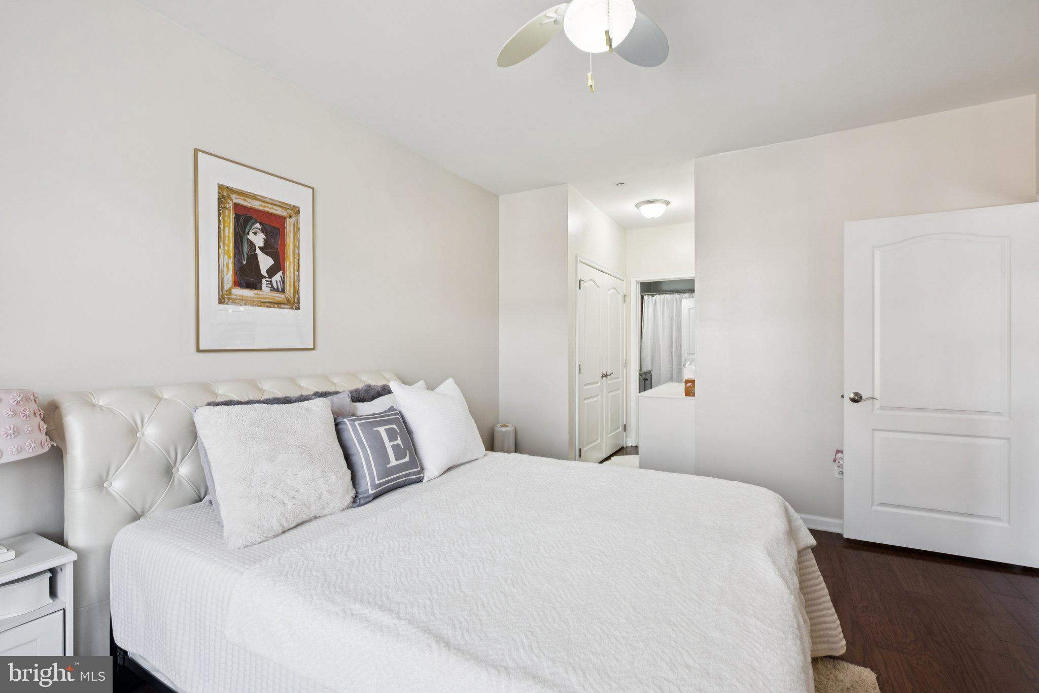 HUNTINGDON PLACE - Residential