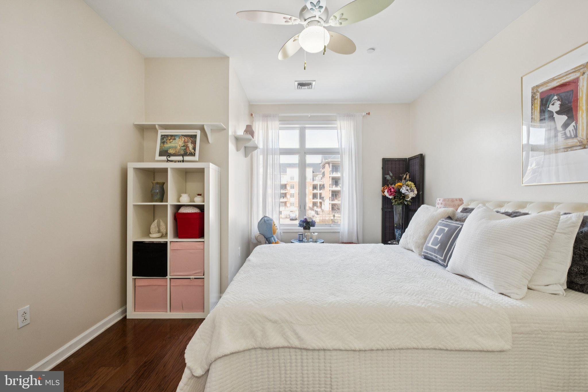 HUNTINGDON PLACE - Residential