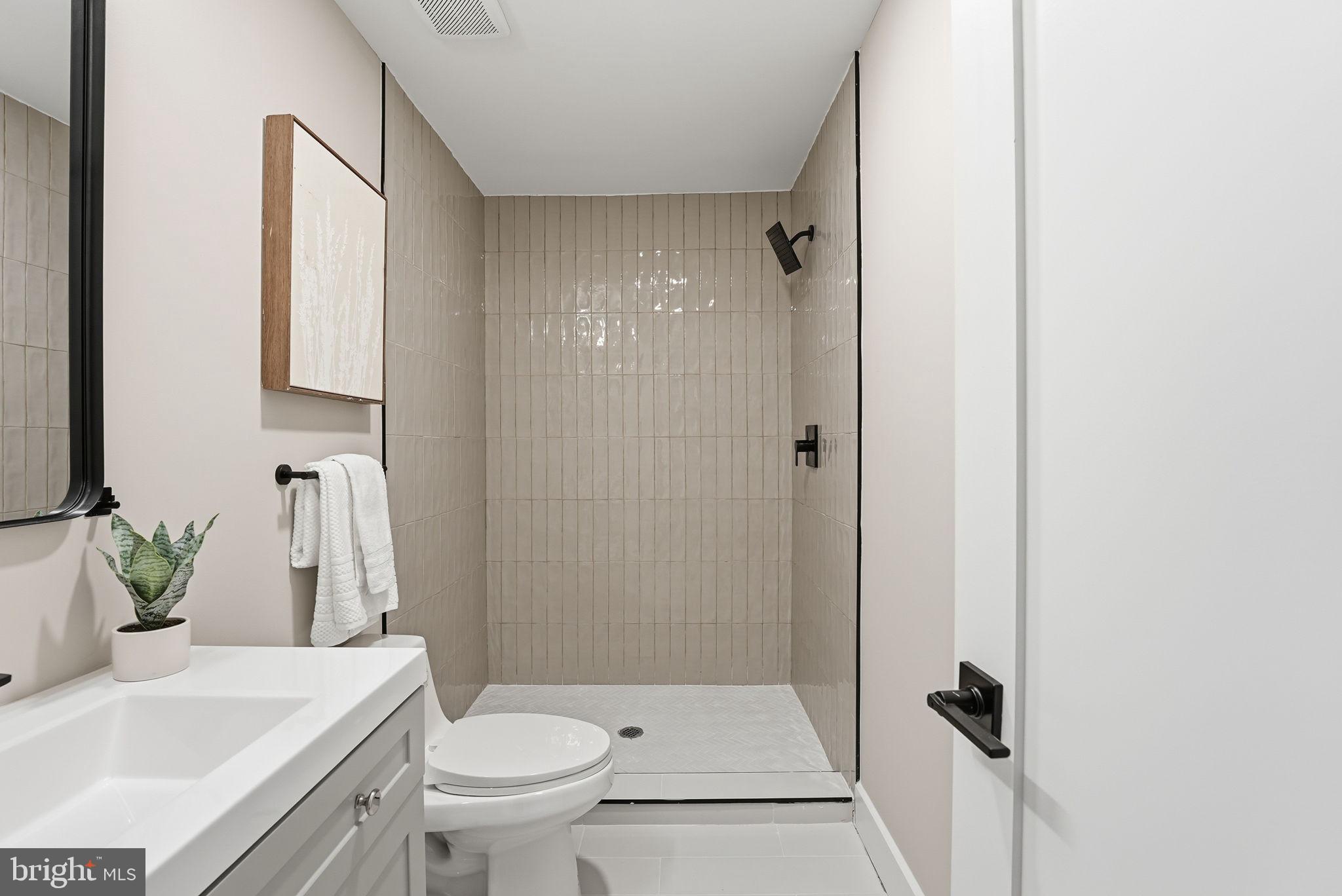 POTOMAC KNOLLS - Residential