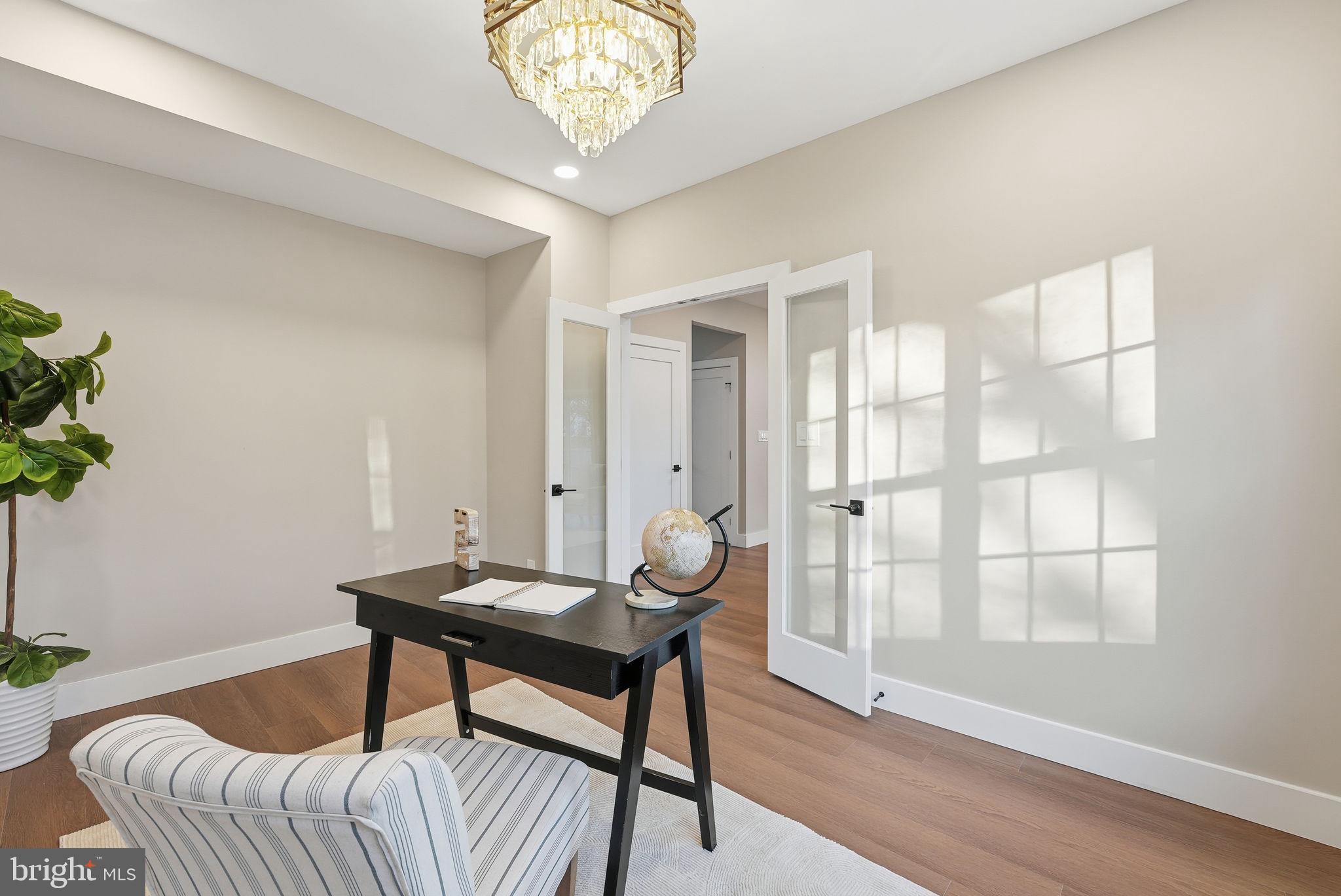 POTOMAC KNOLLS - Residential