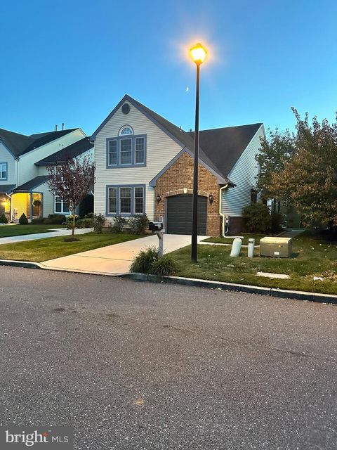 Photo of 32 Hilltop Lane, MEDFORD, NJ 08055 (MLS # NJBL2098484)