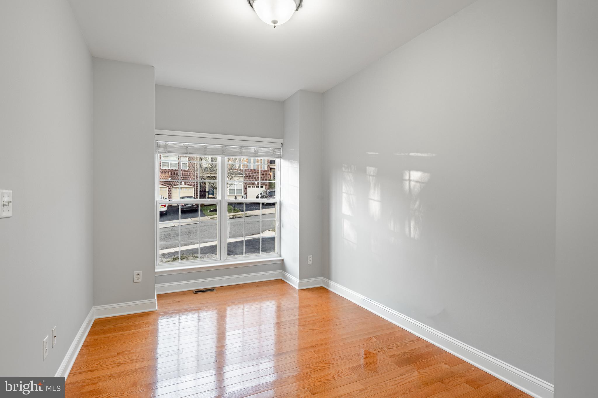 3137 WOODS EDGE DRIVE