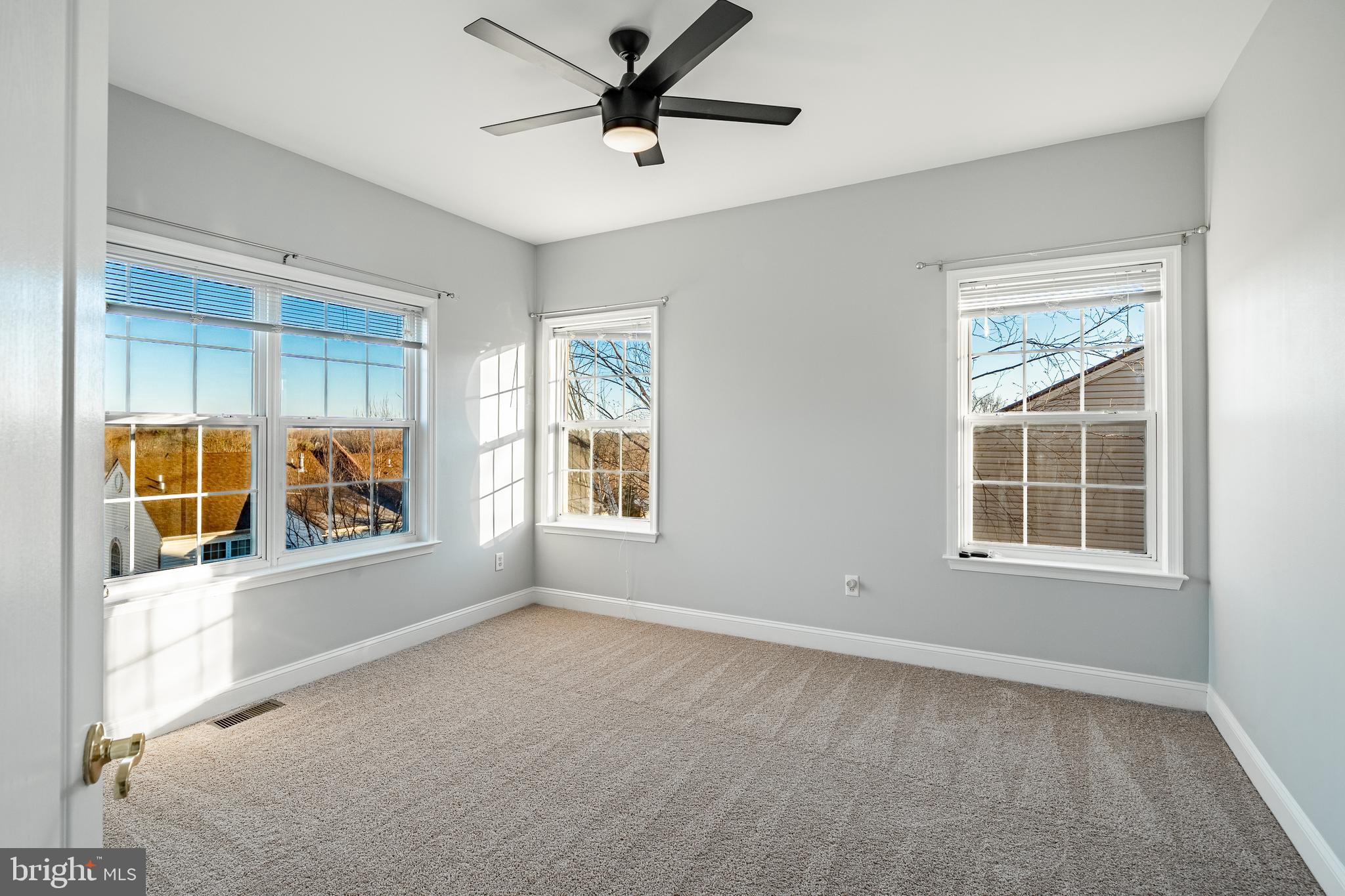 NORTHBROOK - Residential