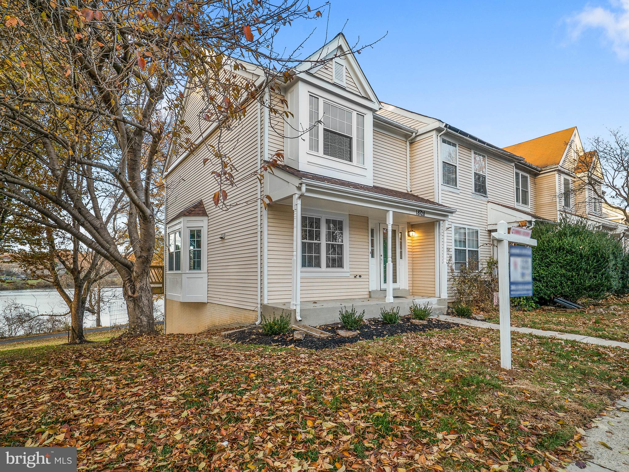 GUNNERS LAKE VILLAGE - Residential