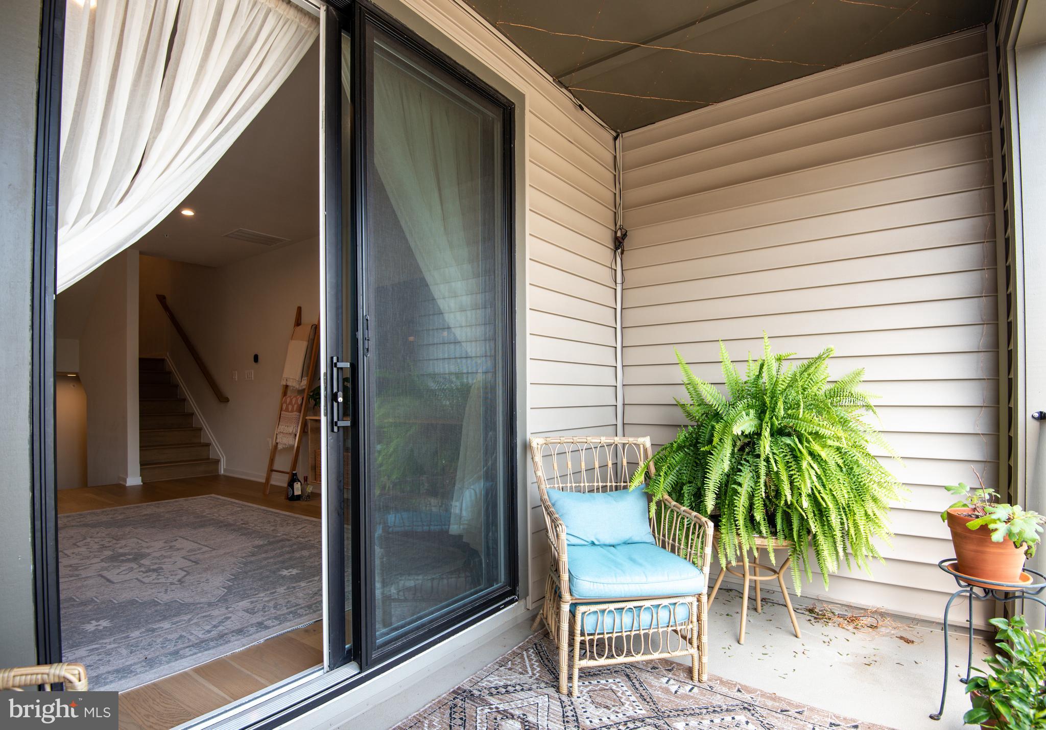 METRO WALK AT MOOREFIELD STATION - Residential